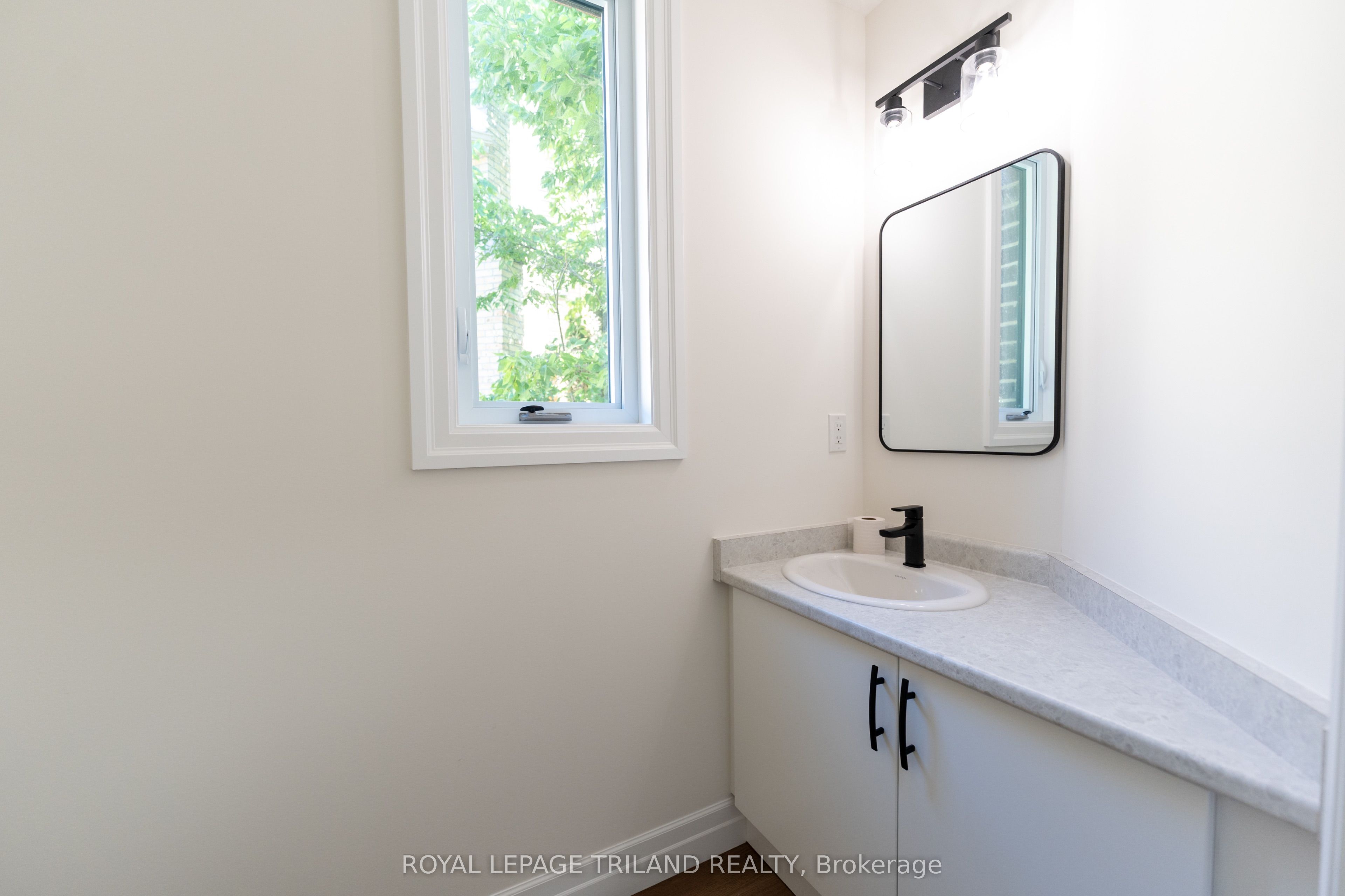 3141 River Street Property Photo 20