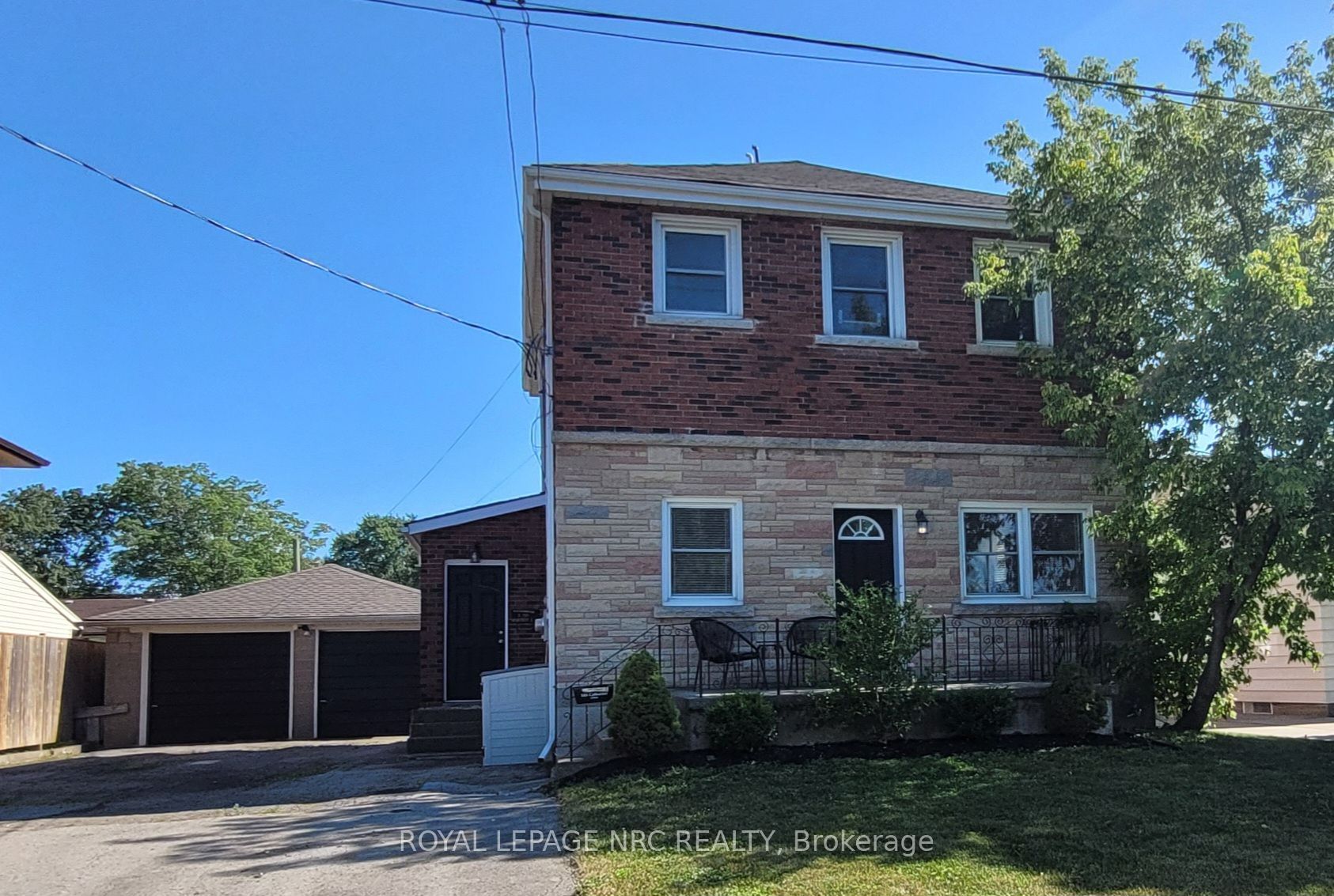 185 Catherine Street Property Photo 2