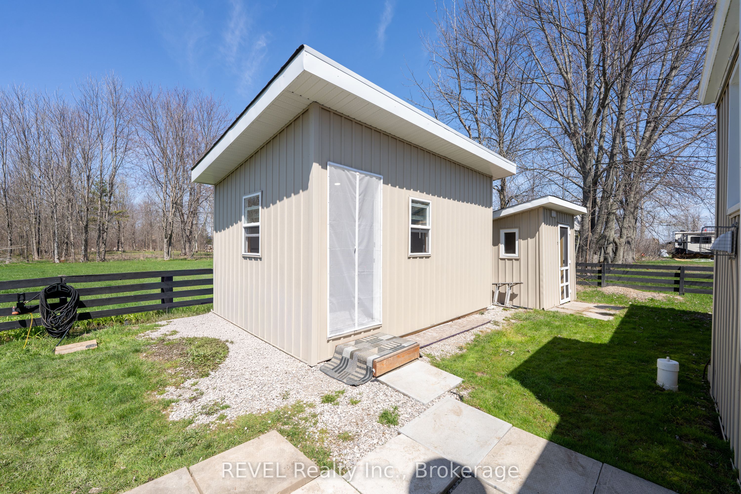 11 Walter Drive Property Photo 28