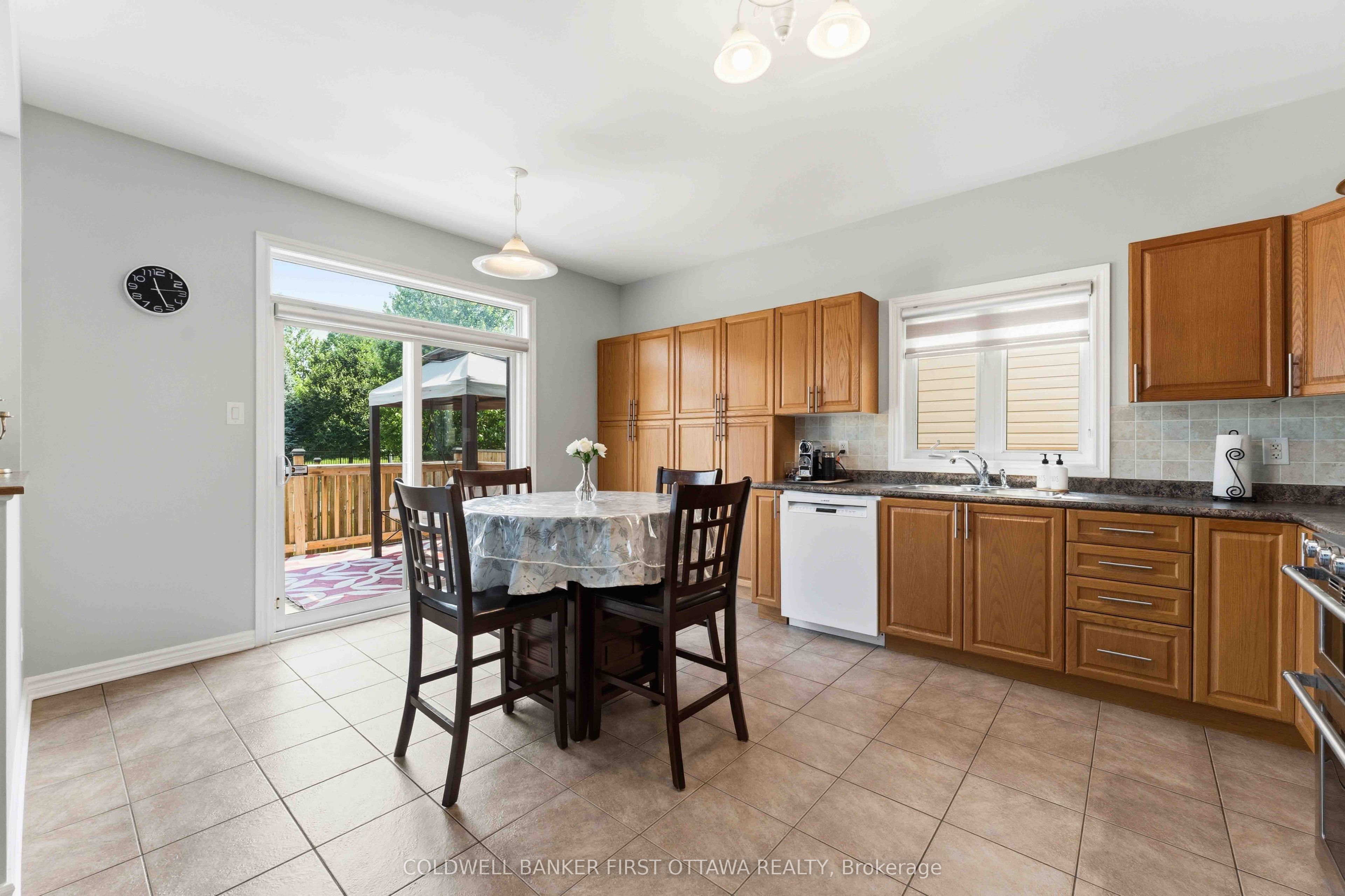150 Strathcarron Crescent Property Photo 8
