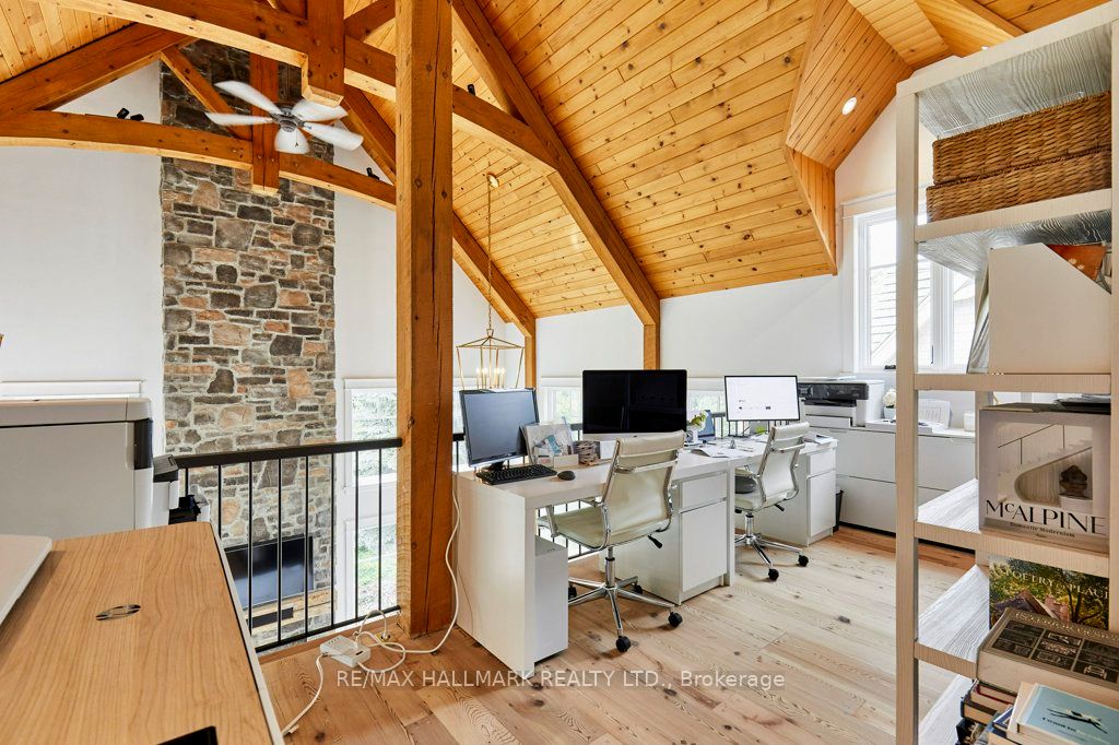 136 Snowbridge Way Property Photo 22