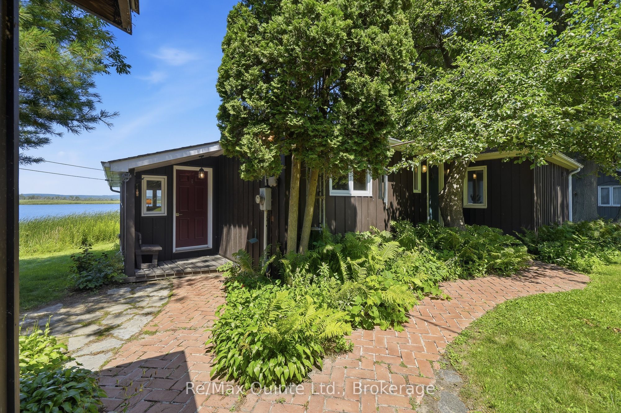 14 Bayshore Road Property Photo 4