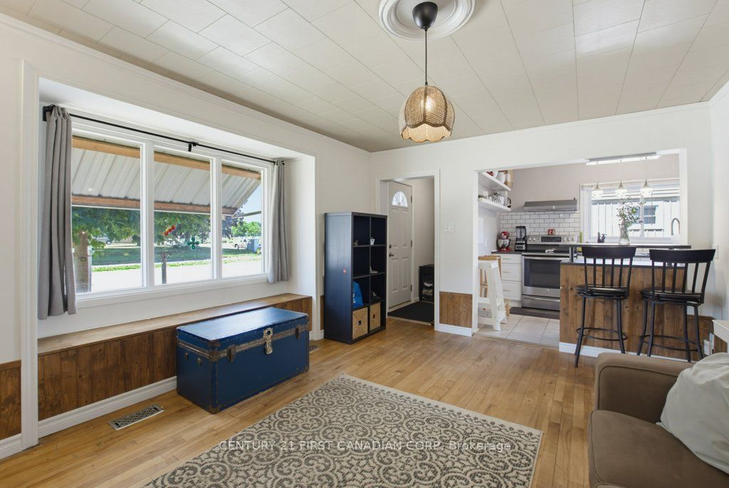 3 Parkside Drive Property Photo 6