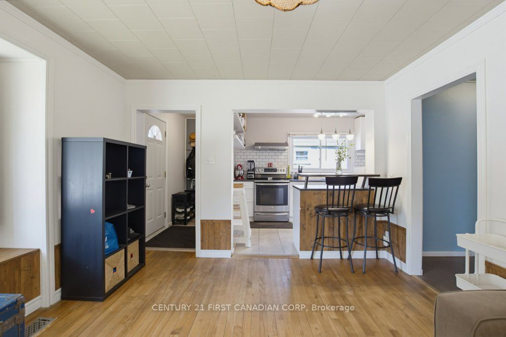 3 Parkside Drive Property Photo 9
