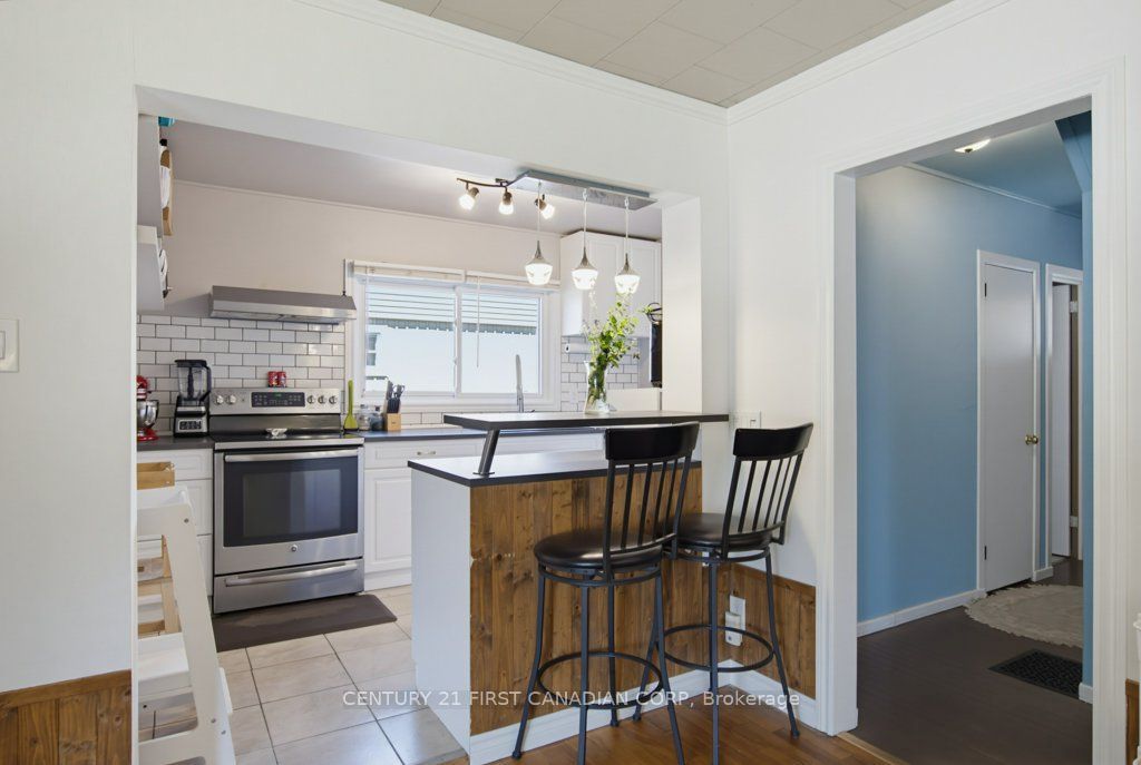 3 Parkside Drive Property Photo 11