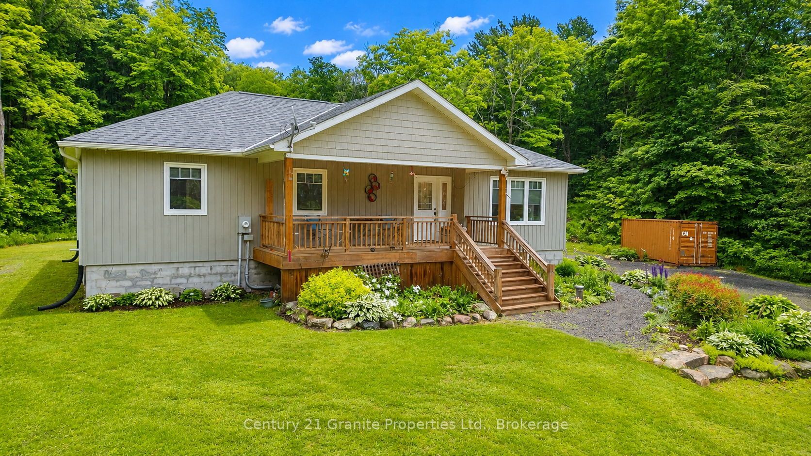 64 Loucks Road Property Photo 2