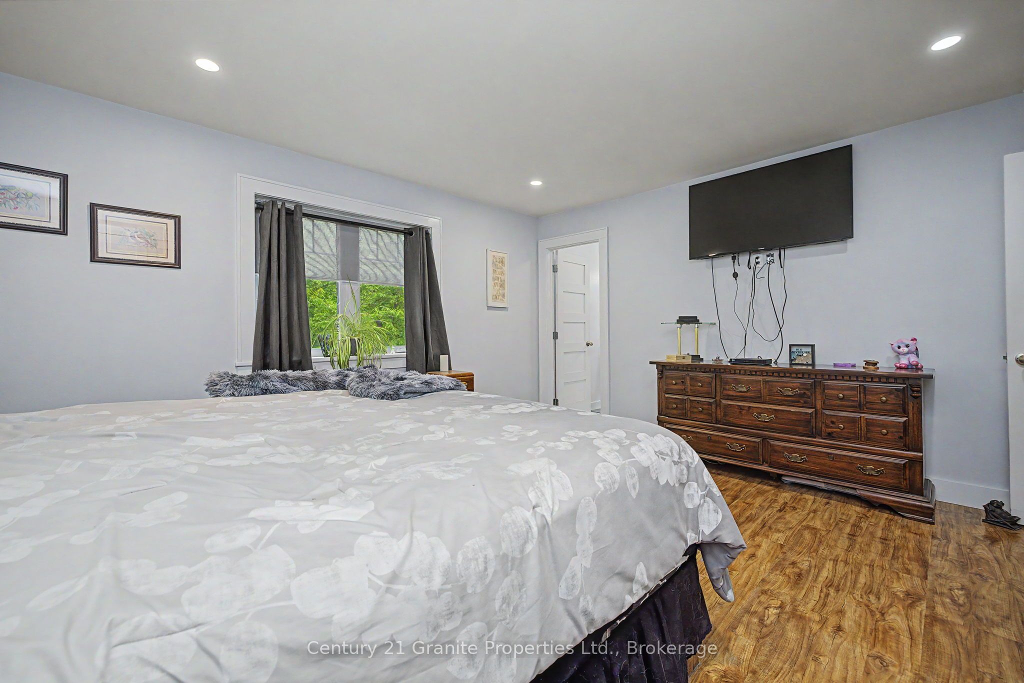 64 Loucks Road Property Photo 29