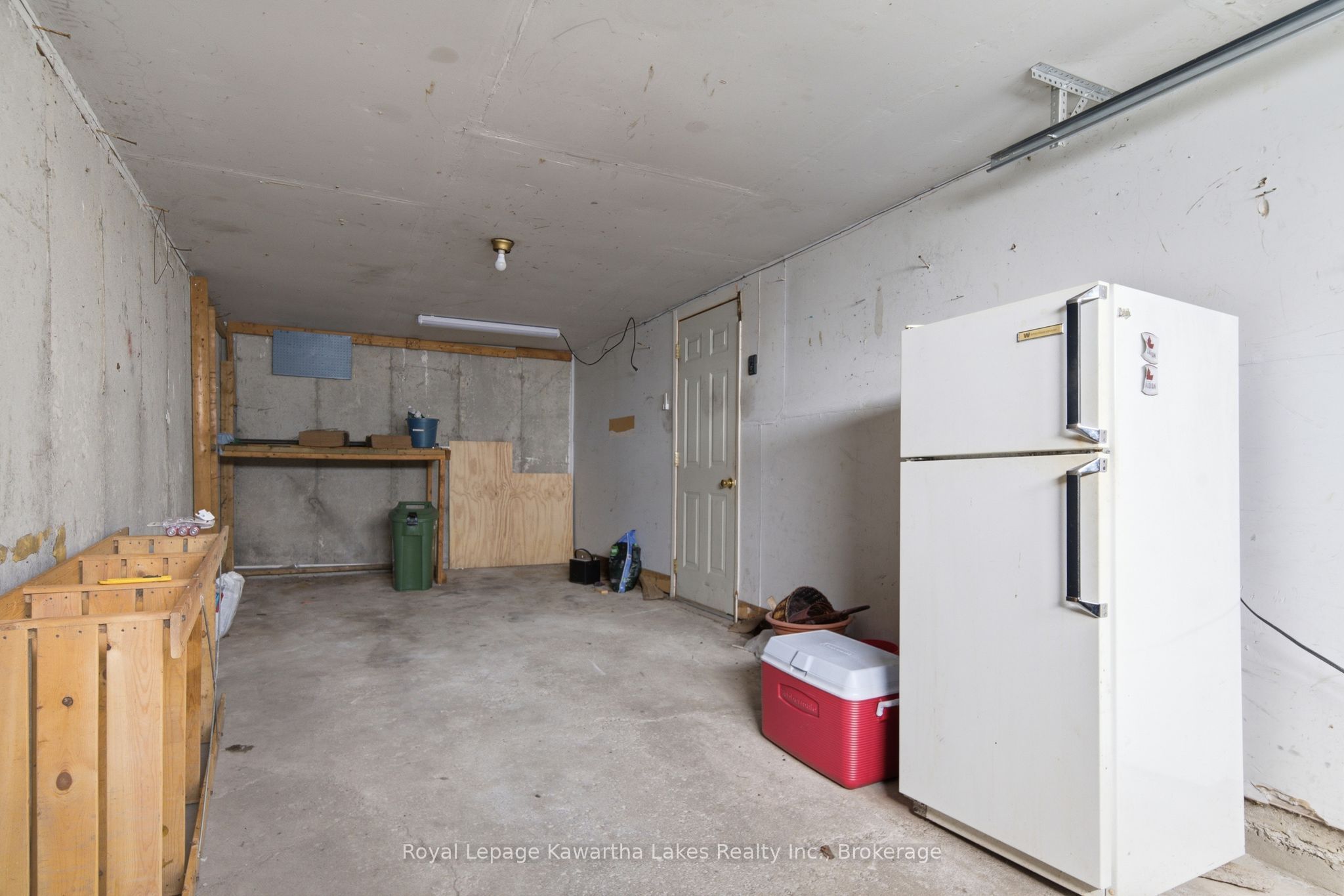 449 William Street N Property Photo 42