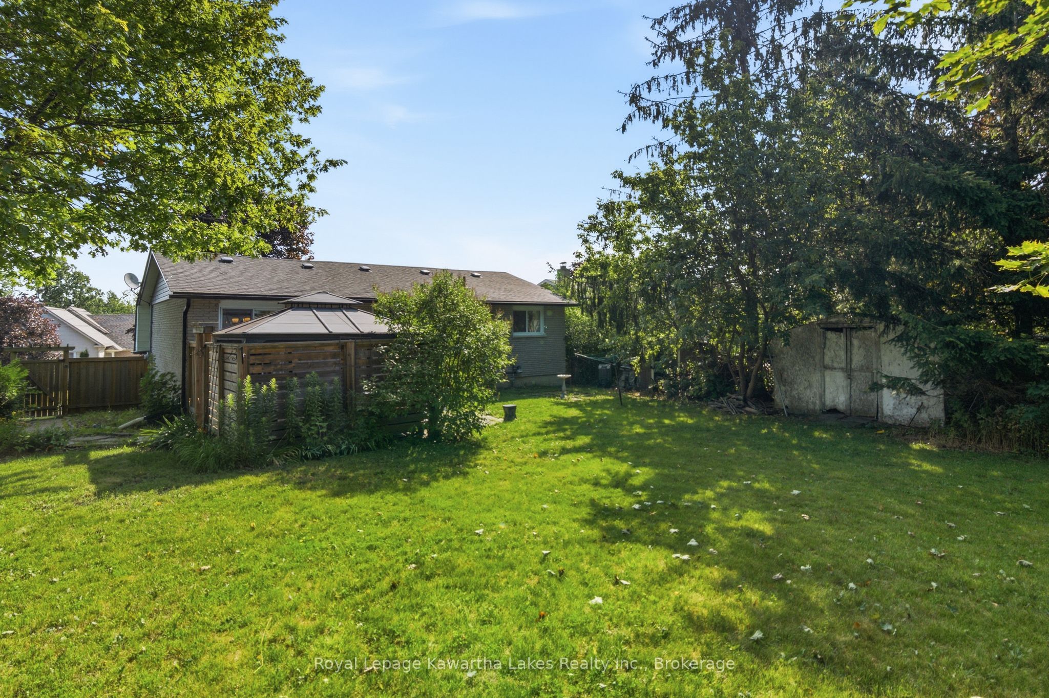 449 William Street N Property Photo 49