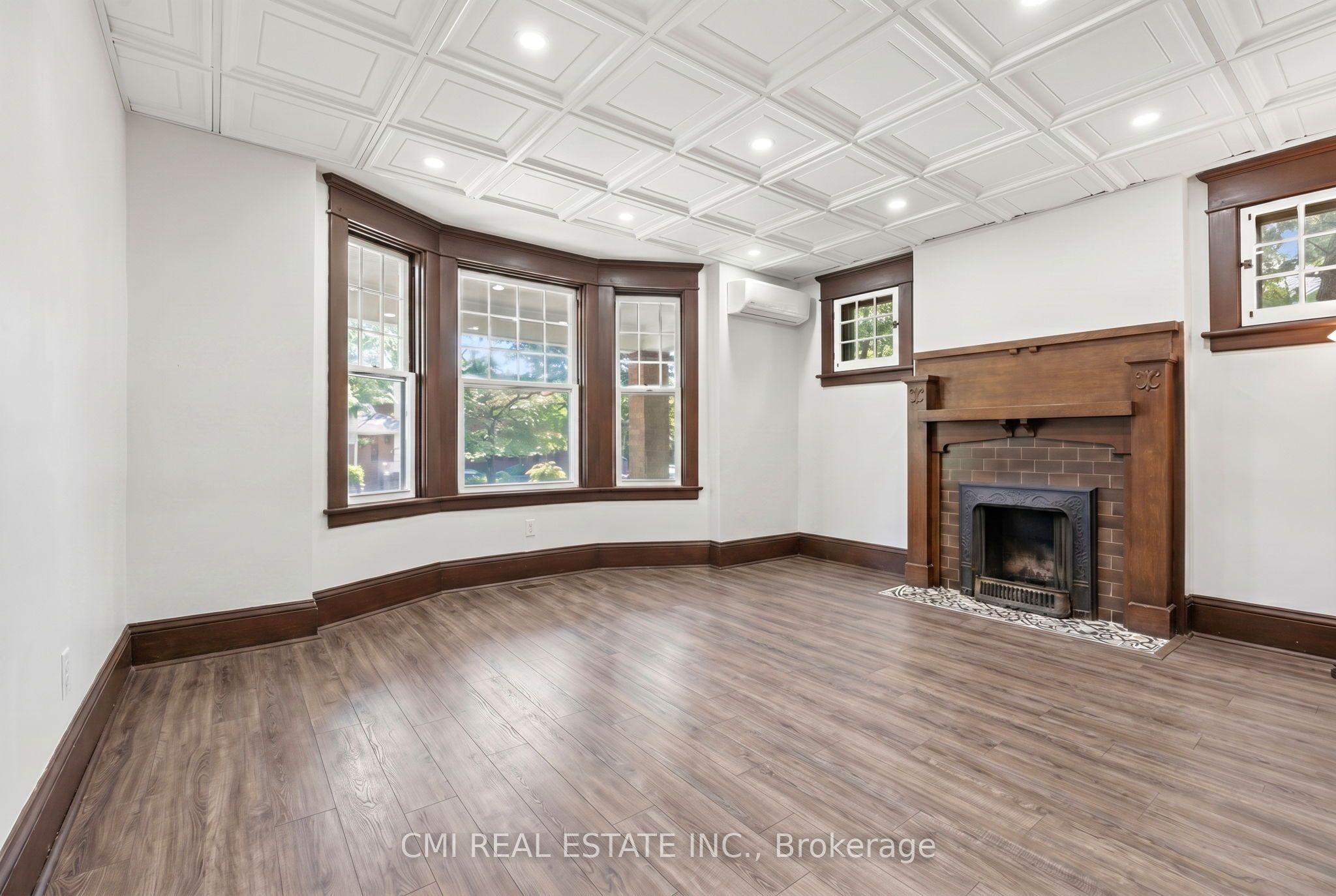 1031 Carling Avenue 1 Property Photo 44