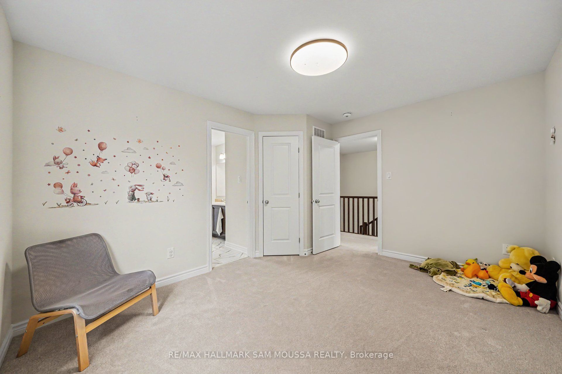 490 Central Park Boulevard Property Photo 38