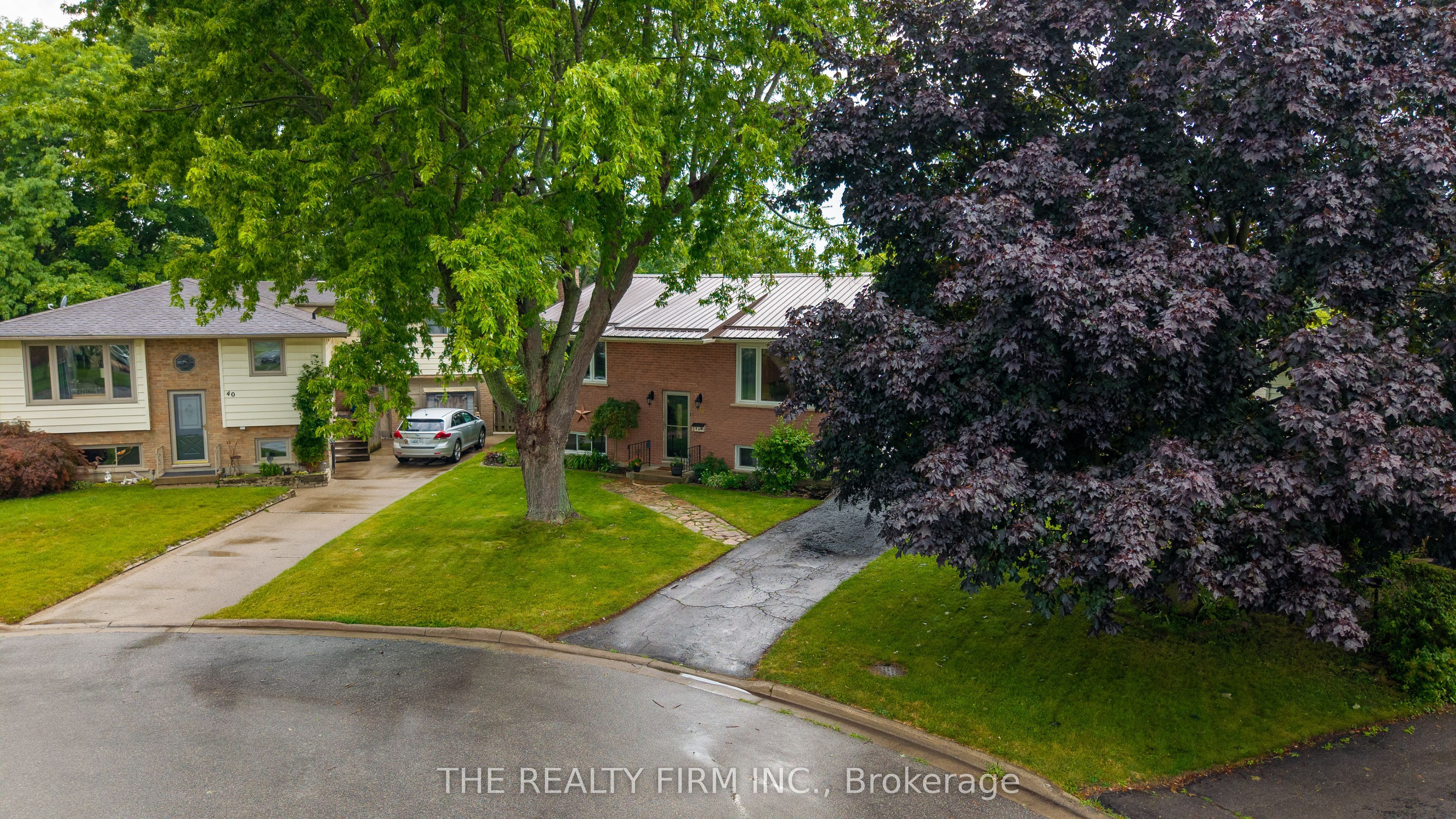 38 Taylor Crescent Property Photo 1