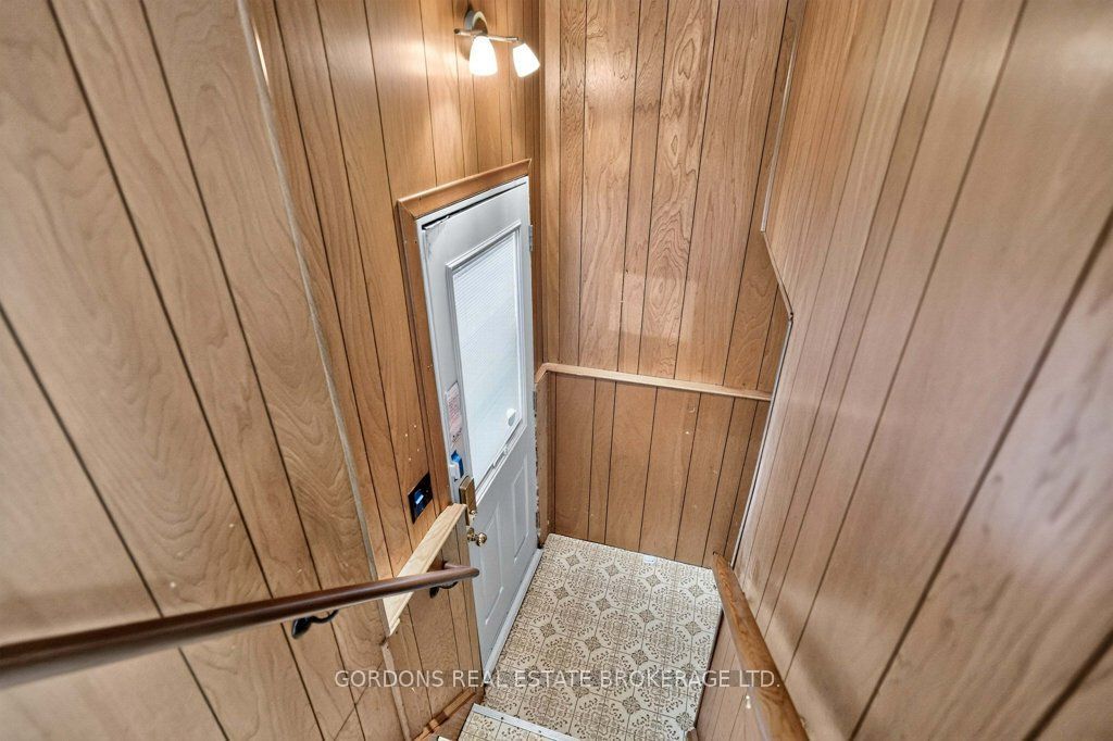 132 Joseph Street Property Photo 37