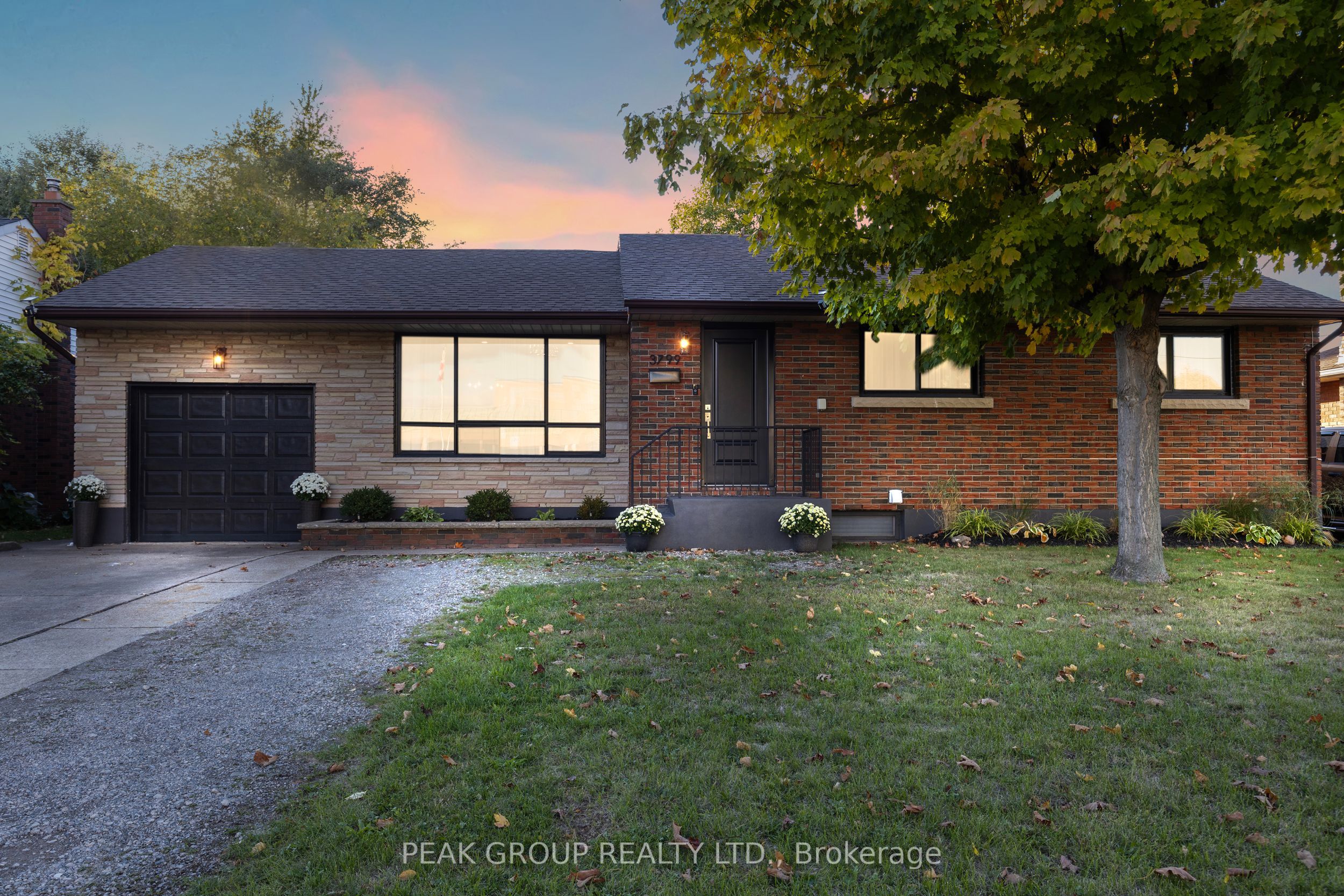 3799 Windermere Road Property Photo 1
