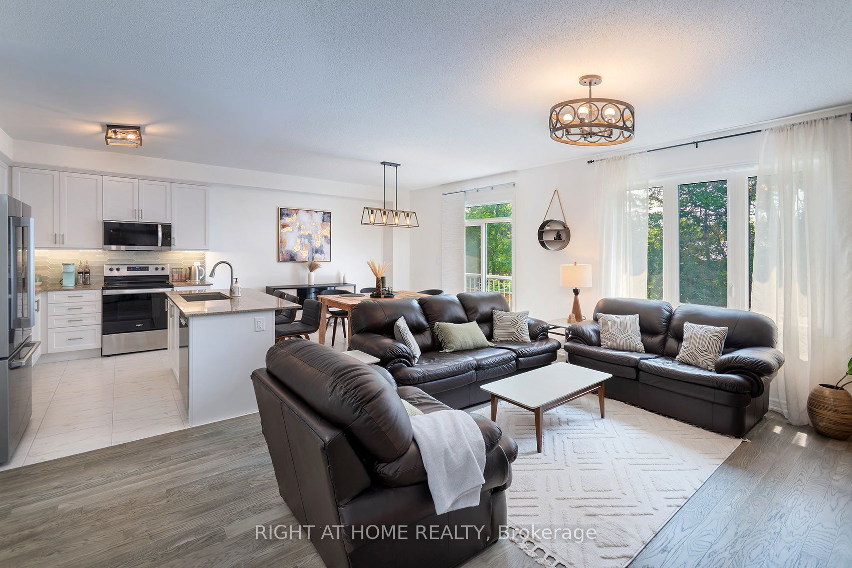 19 Hillcroft Way Property Photo 11