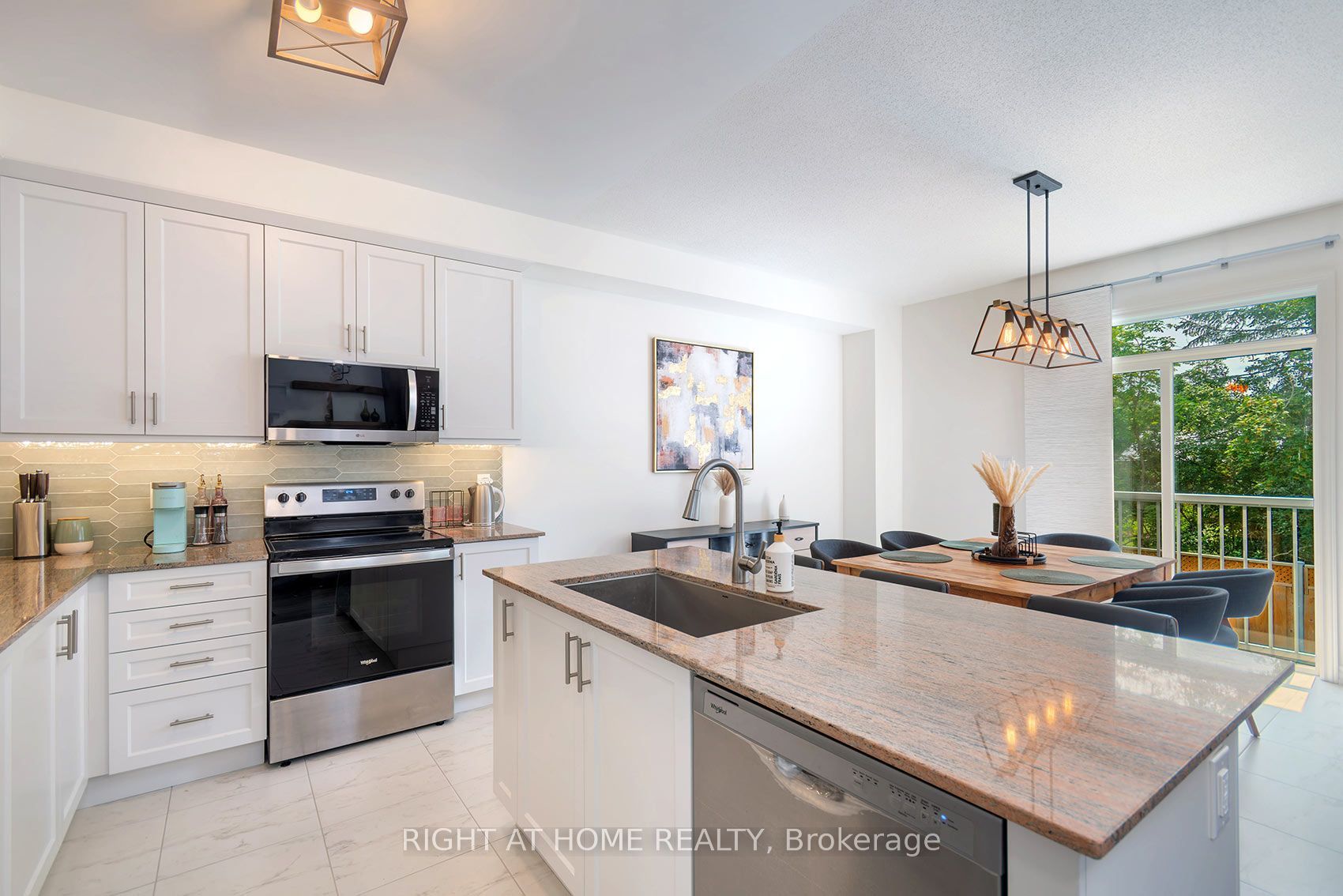 19 Hillcroft Way Property Photo 14