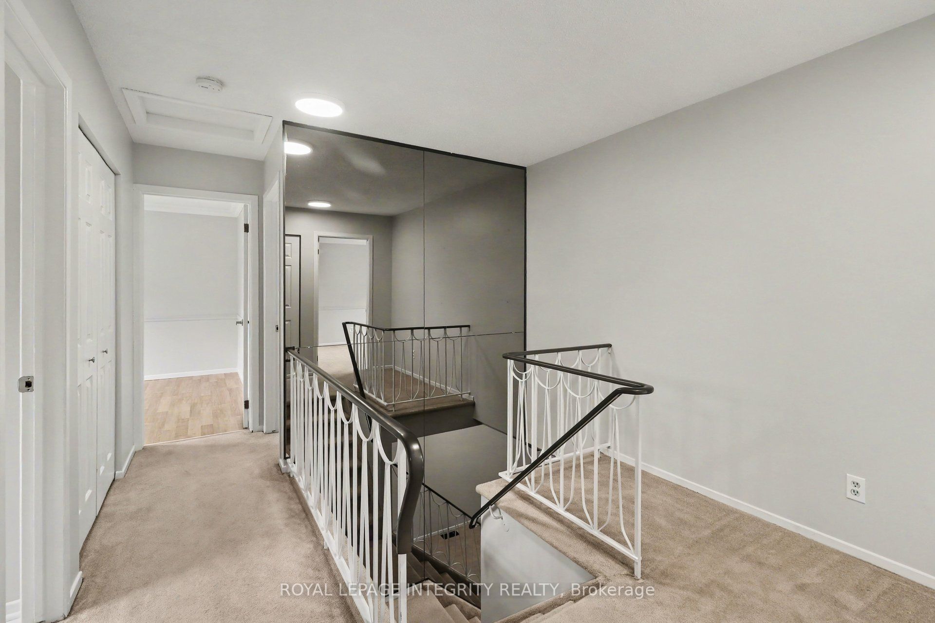 1291 Lampman Crescent Property Photo 14