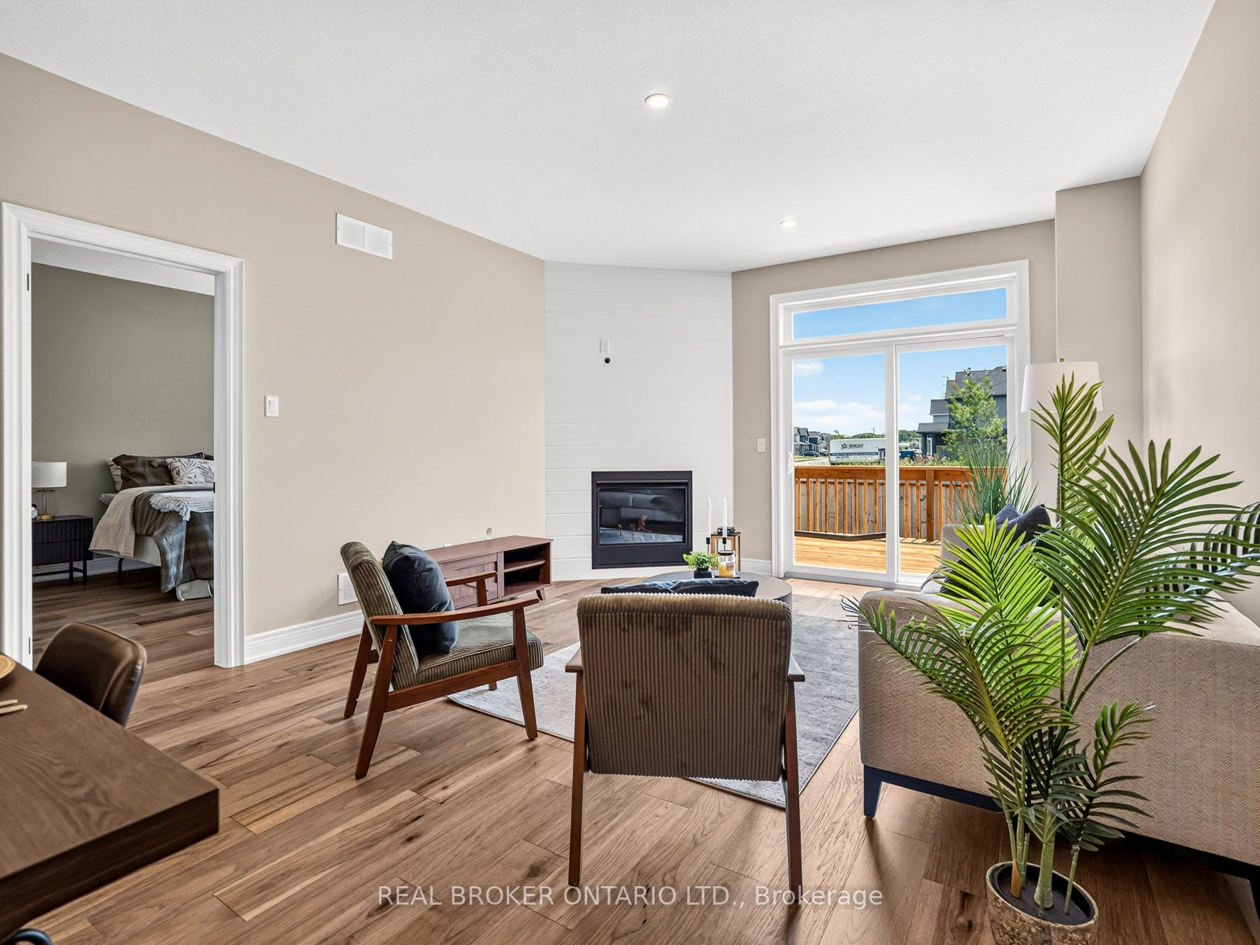 20 Austin Drive Property Photo 7