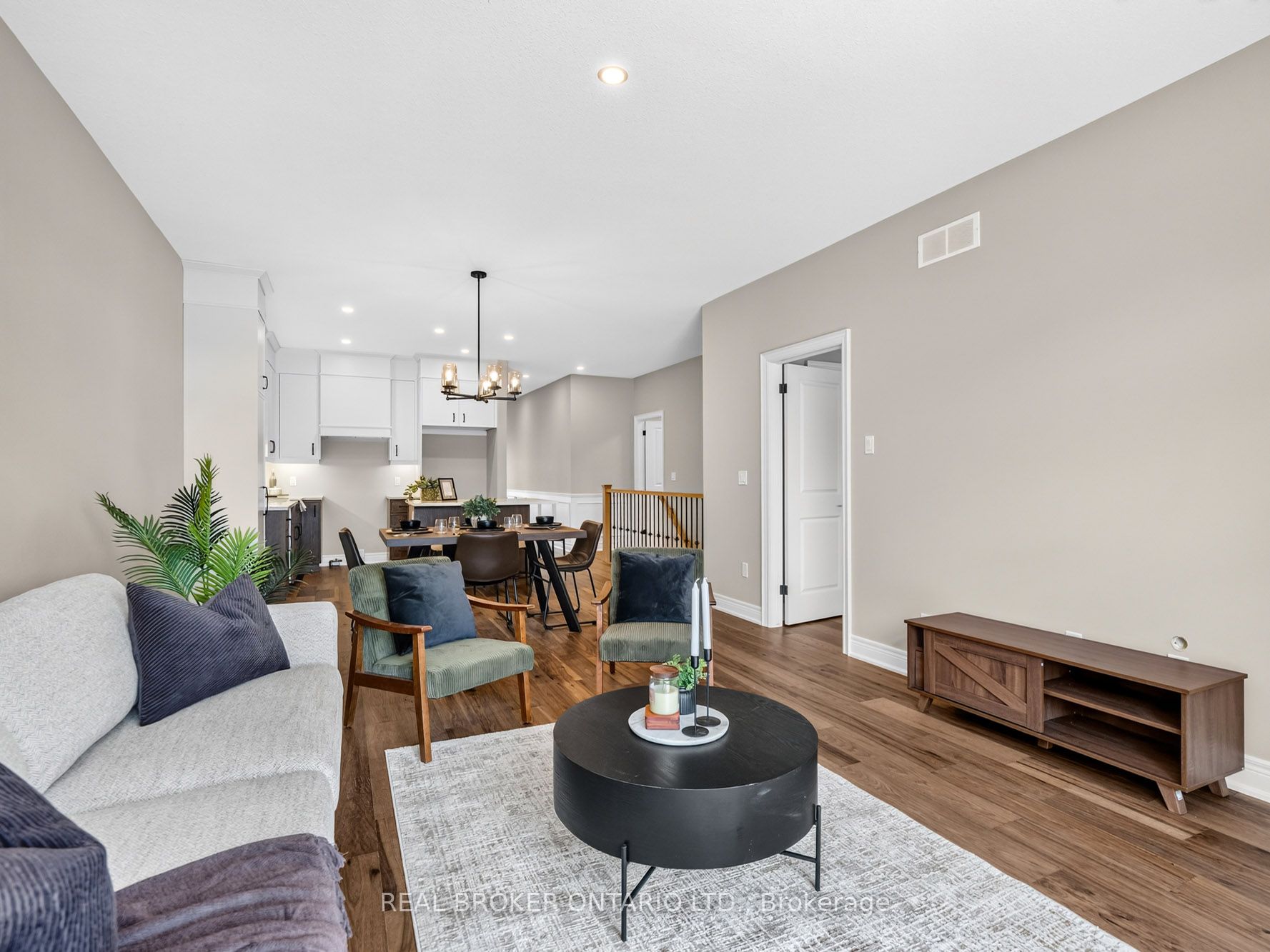 20 Austin Drive Property Photo 16