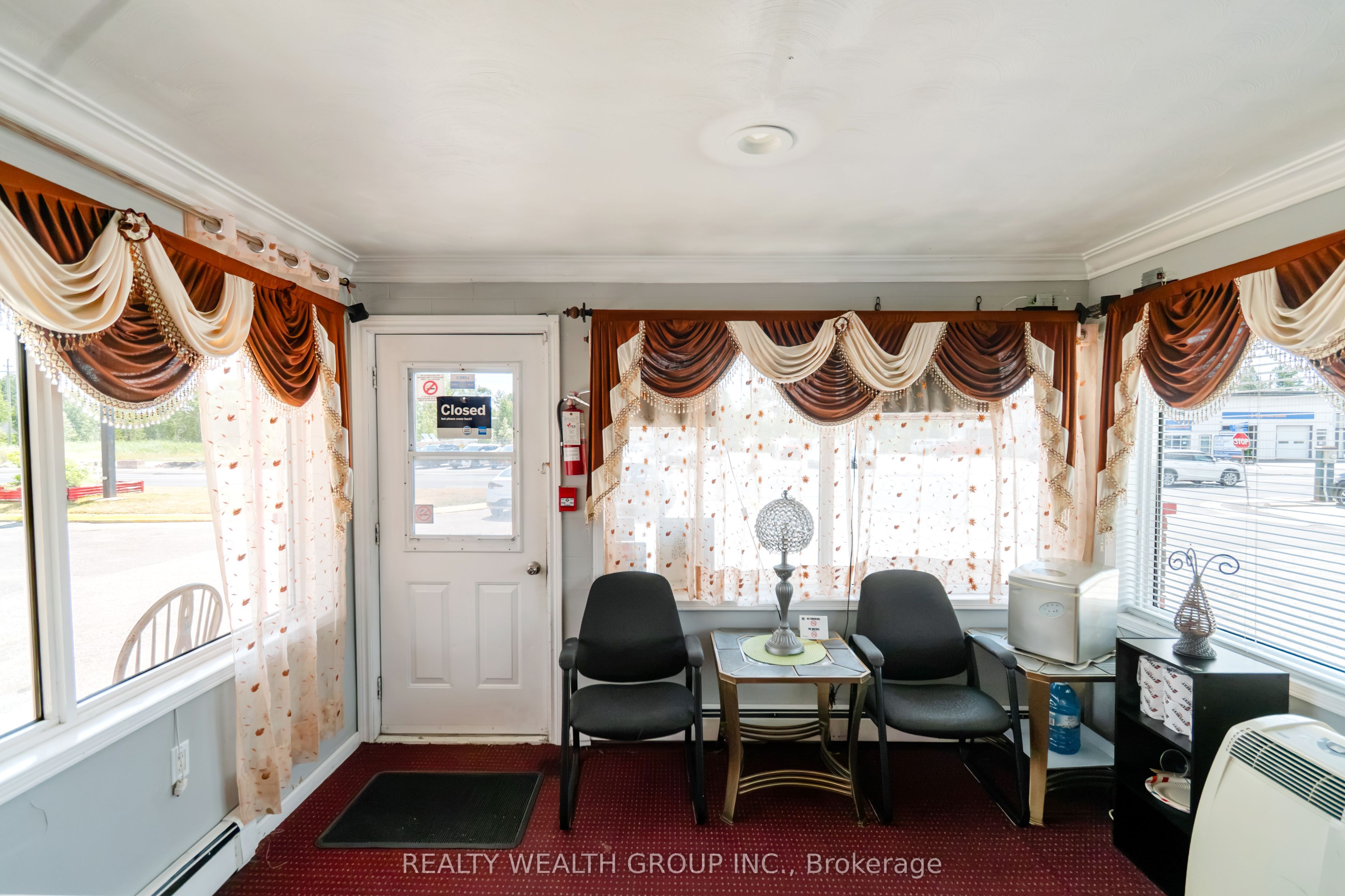 175 Front Street Property Photo 4