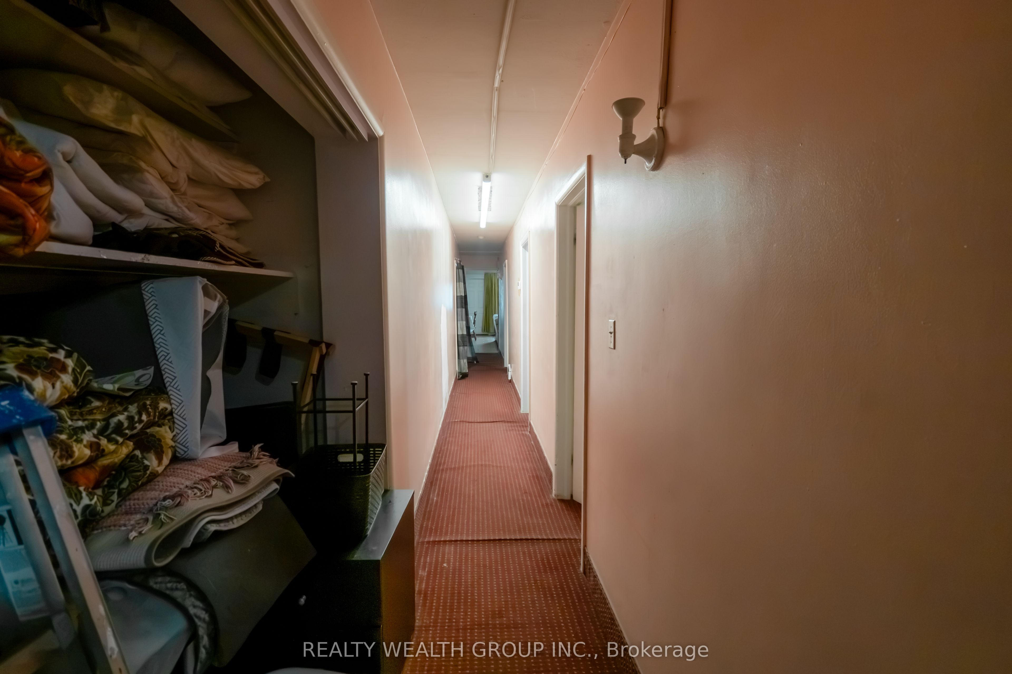 175 Front Street Property Photo 17