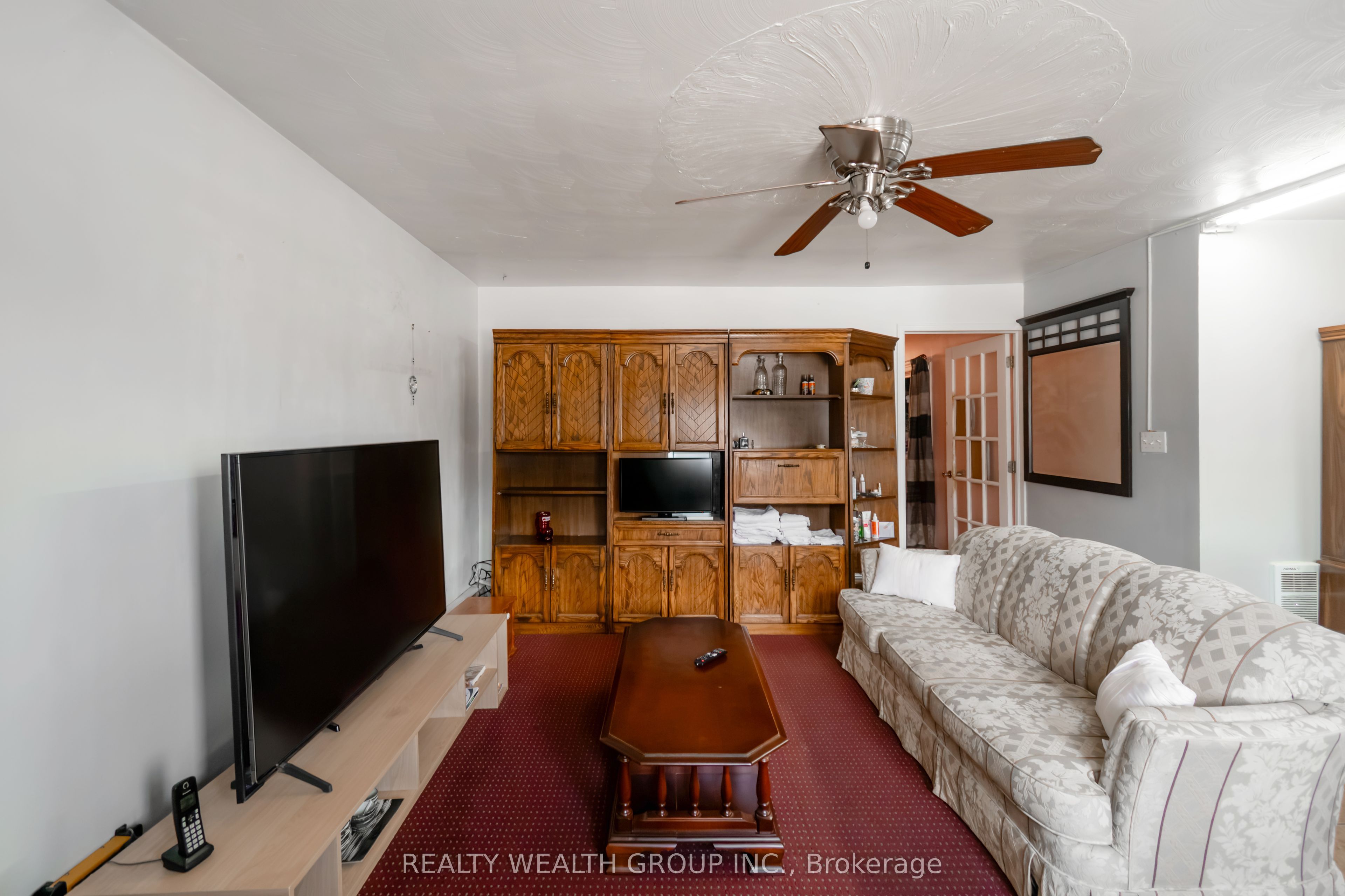 175 Front Street Property Photo 26