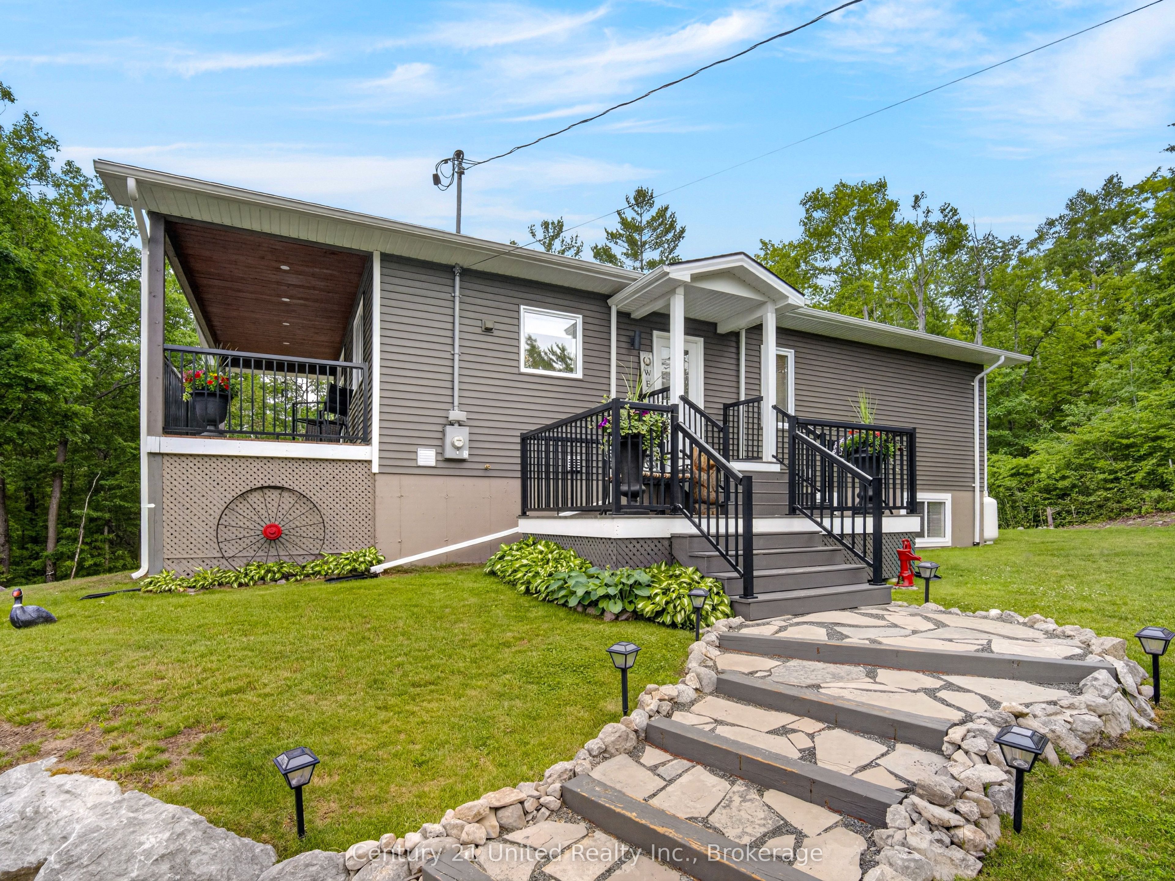 2995 12th Line E Property Photo 7