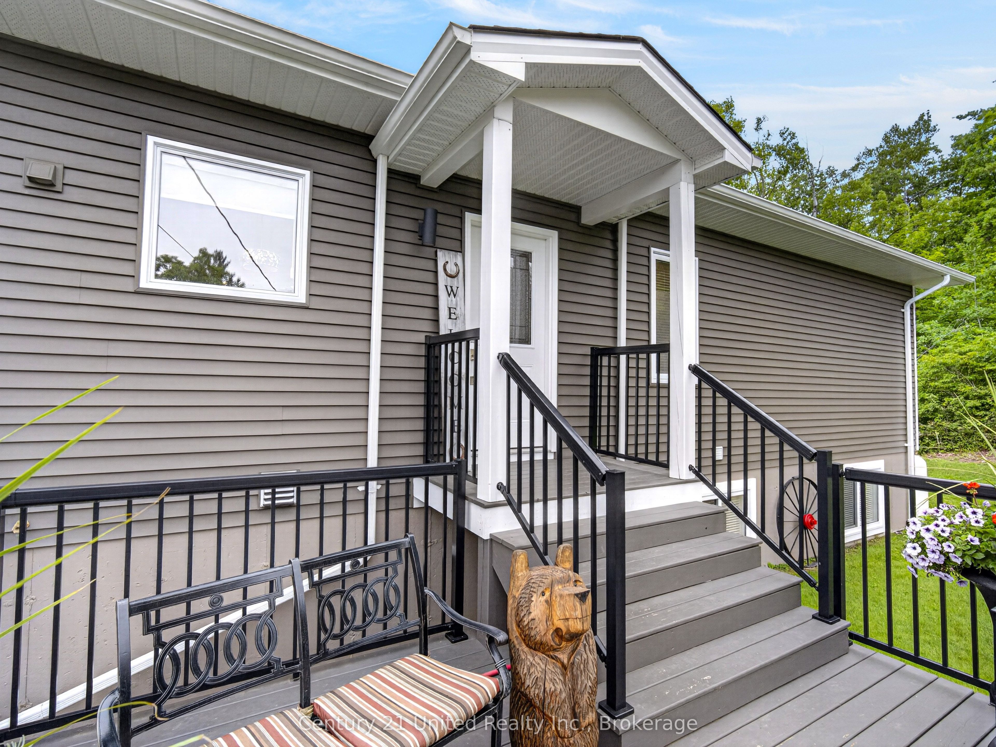 2995 12th Line E Property Photo 8
