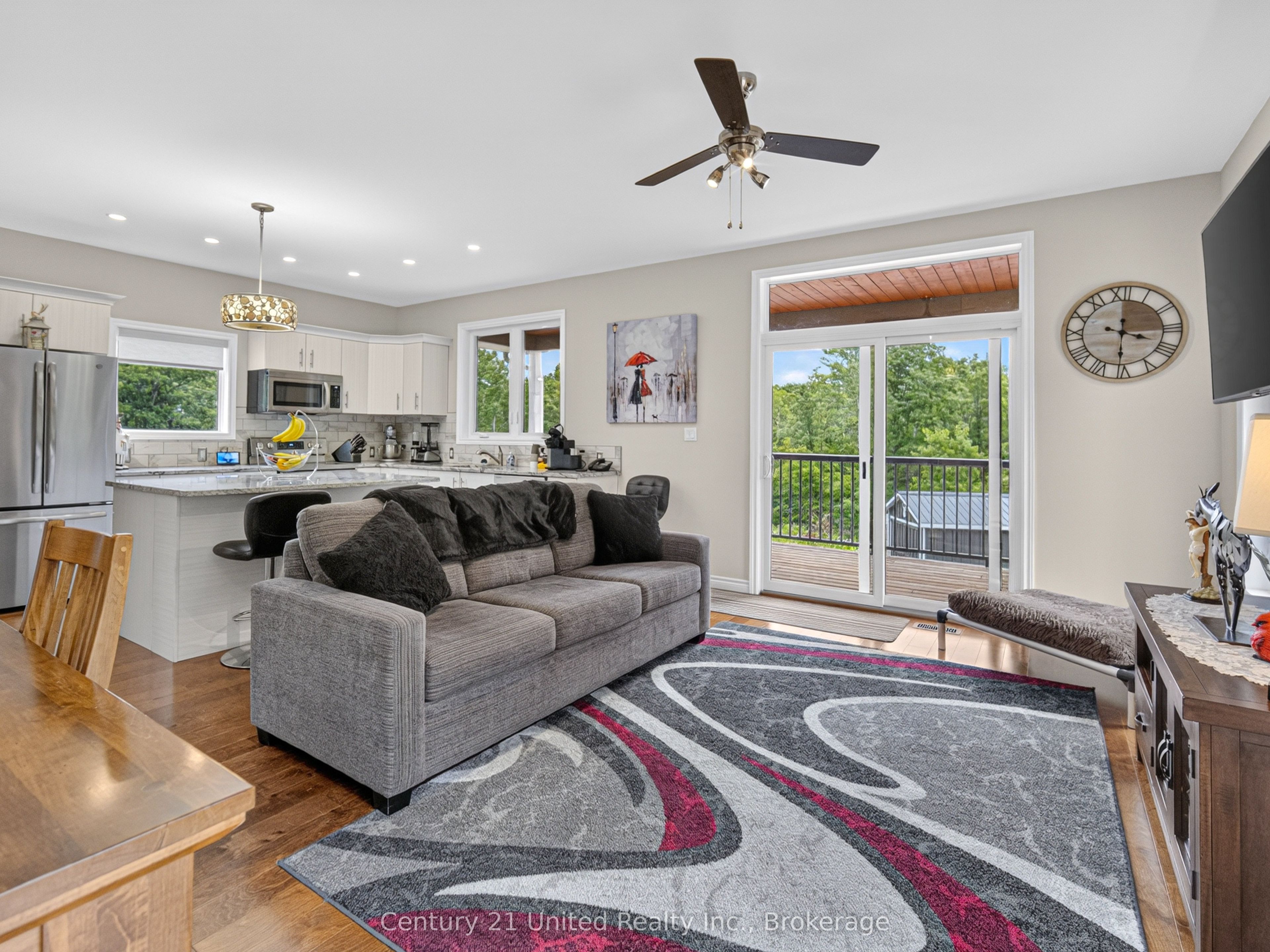 2995 12th Line E Property Photo 14