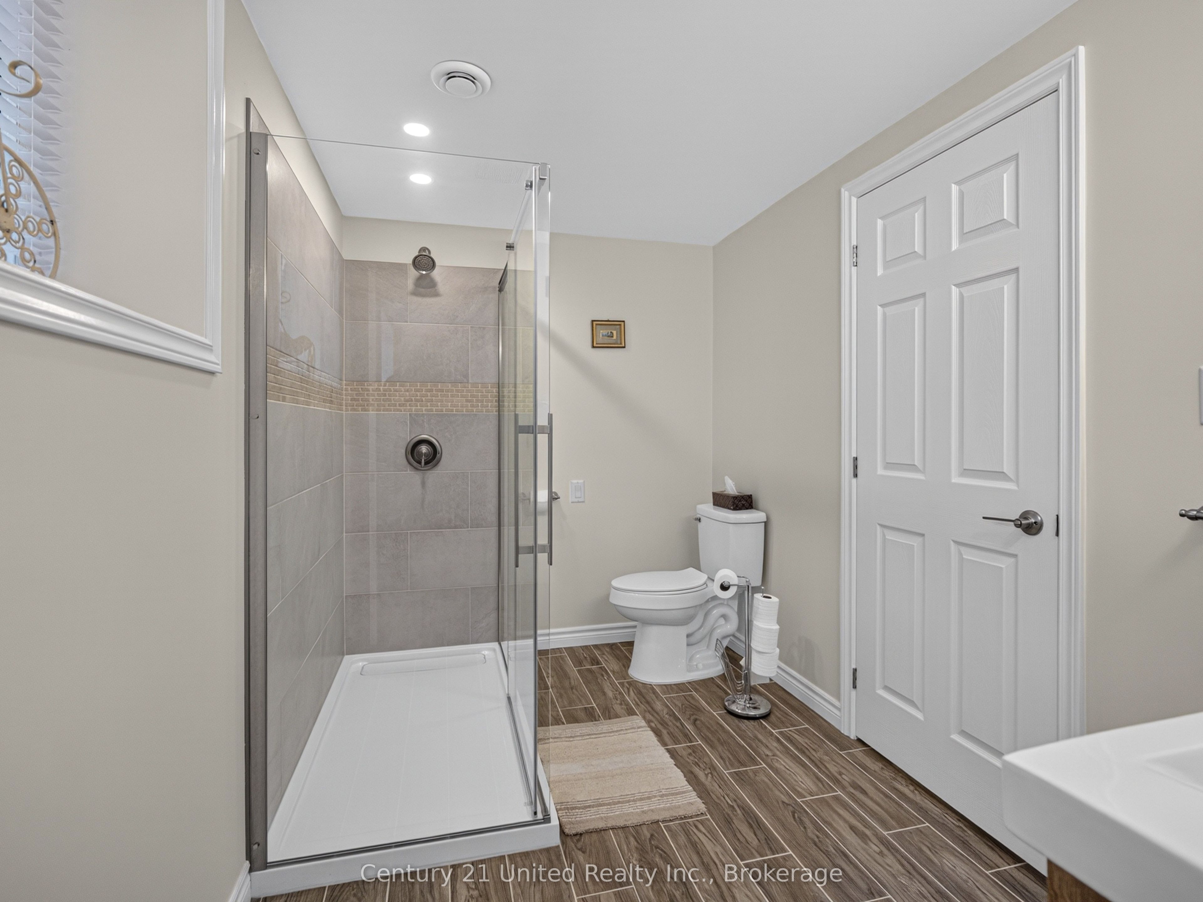 2995 12th Line E Property Photo 28