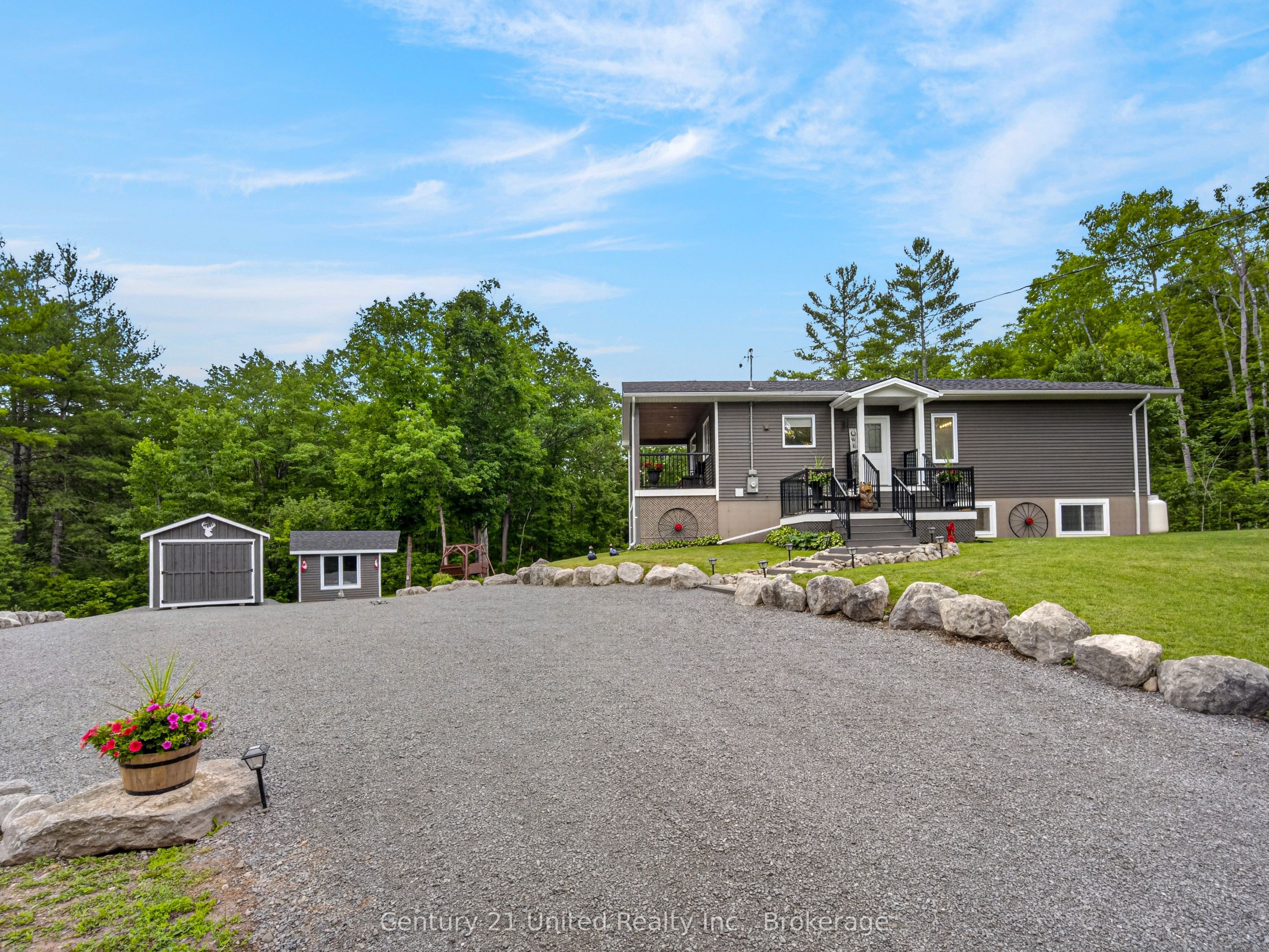 2995 12th Line E Property Photo 43