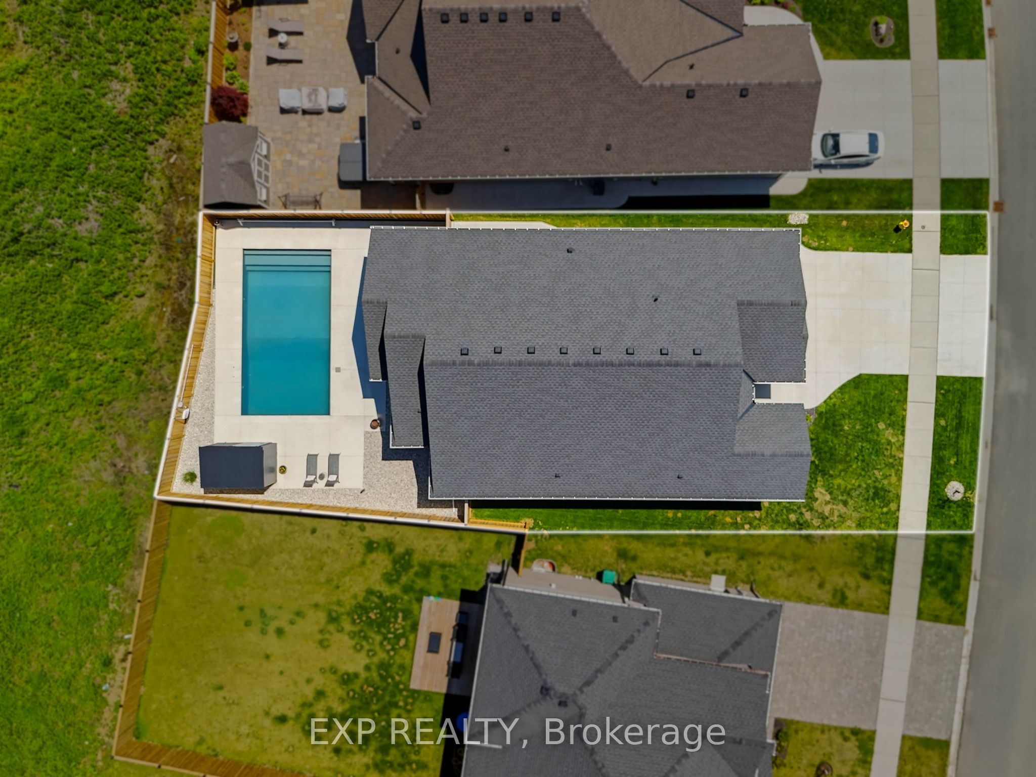 56 Optimist Drive Property Photo 13