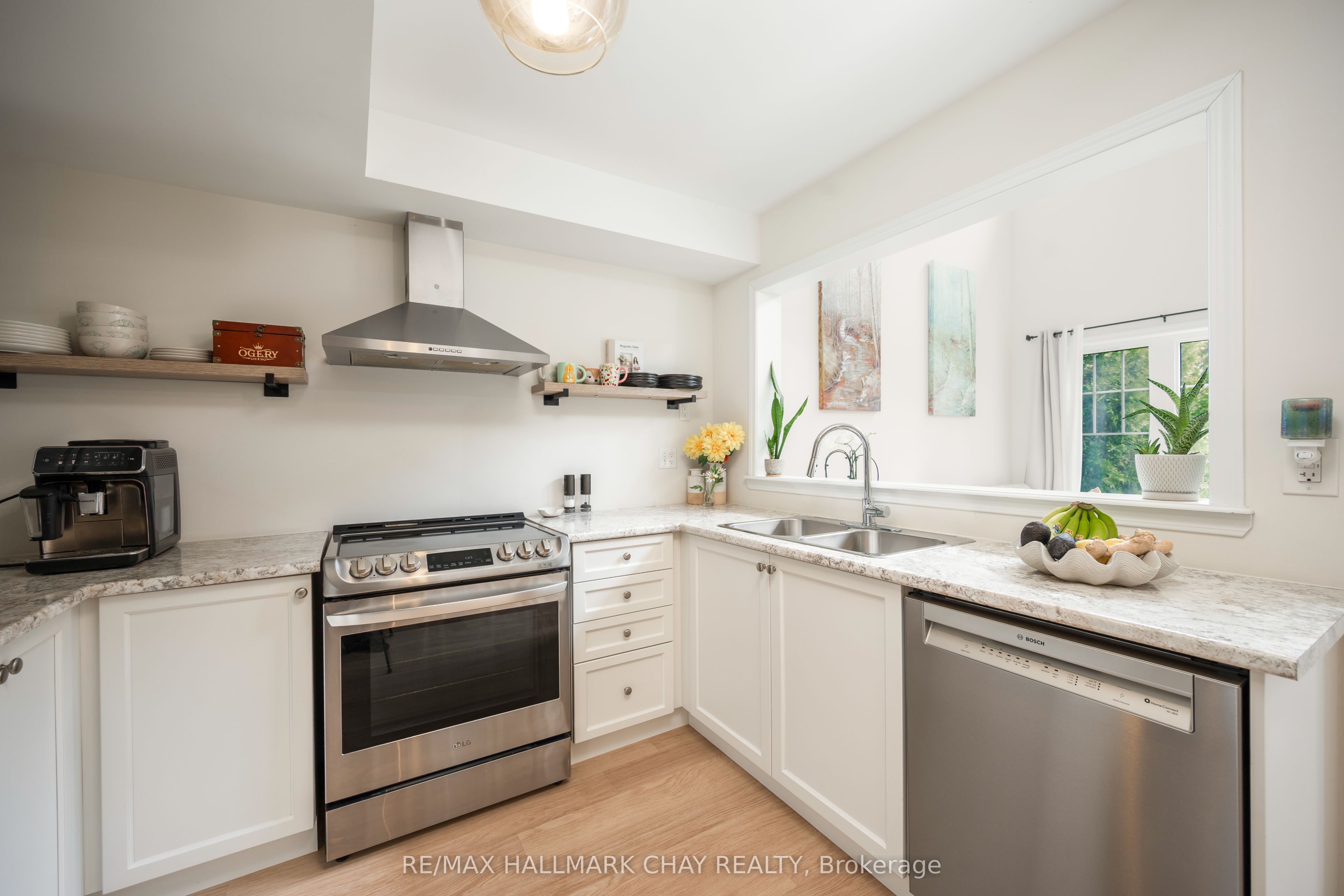 41 Masters Crescent Property Photo 6
