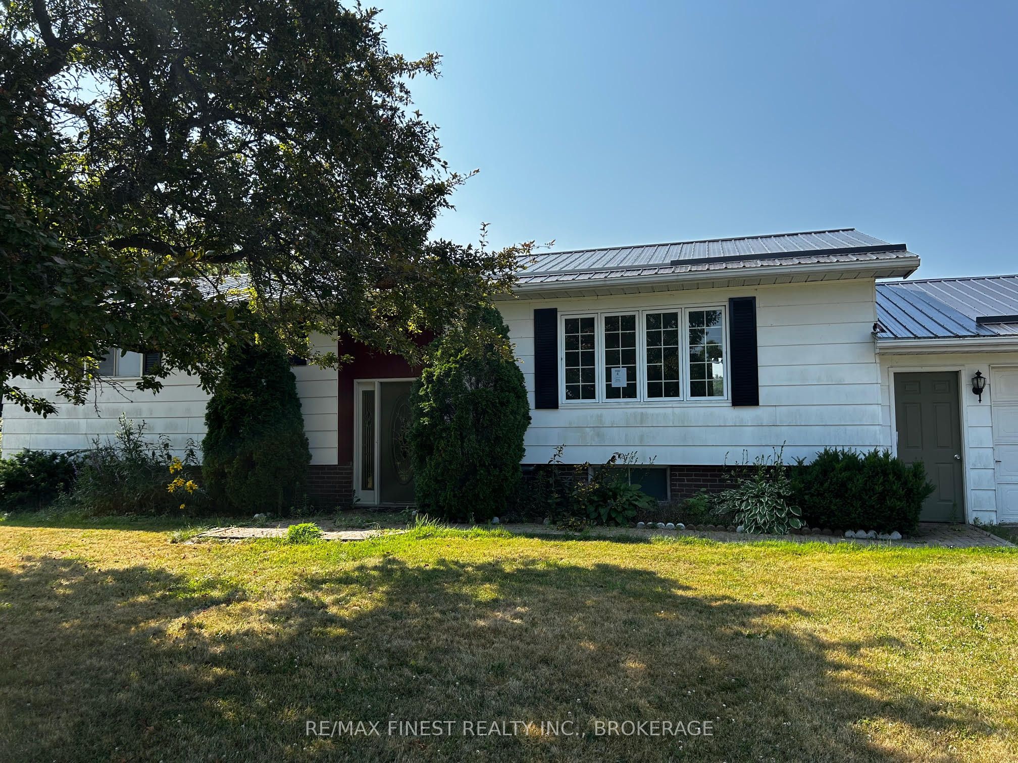 220 Eden Grove Road Property Photo 1