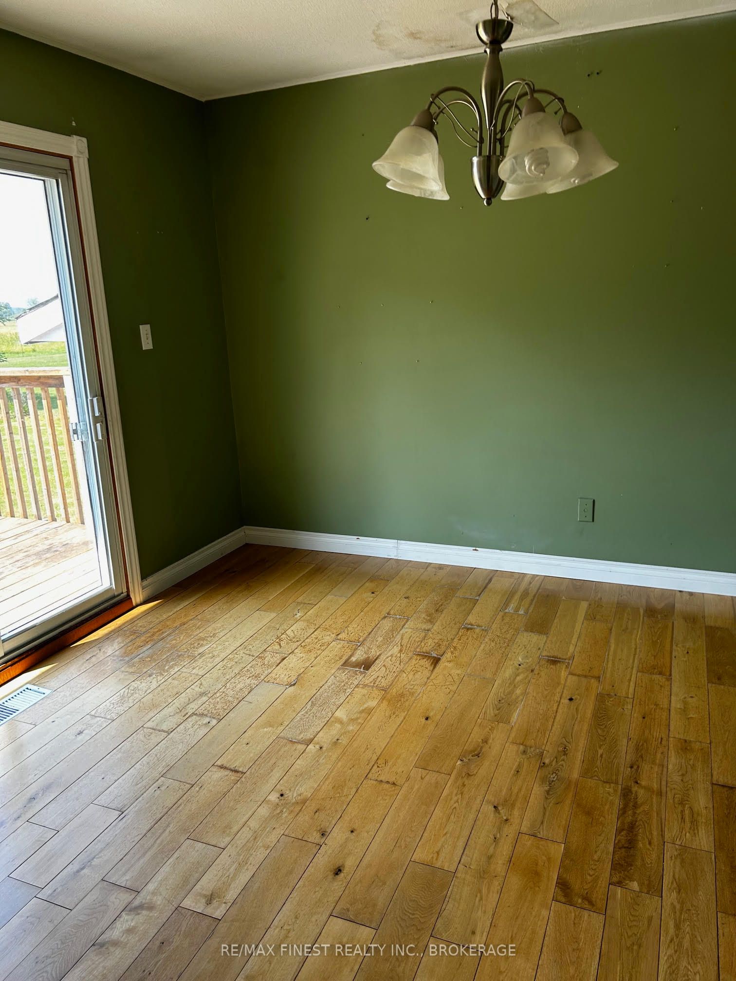 220 Eden Grove Road Property Photo 5