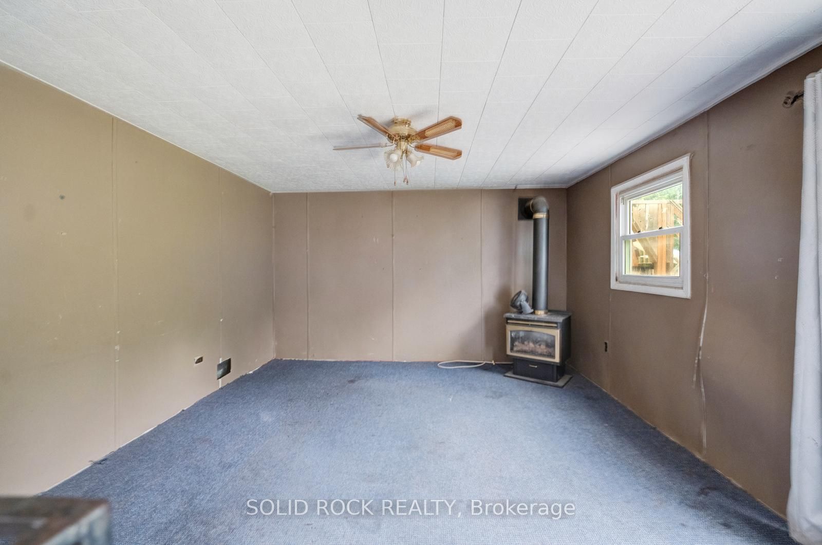 8699 Dale Road Property Photo 7