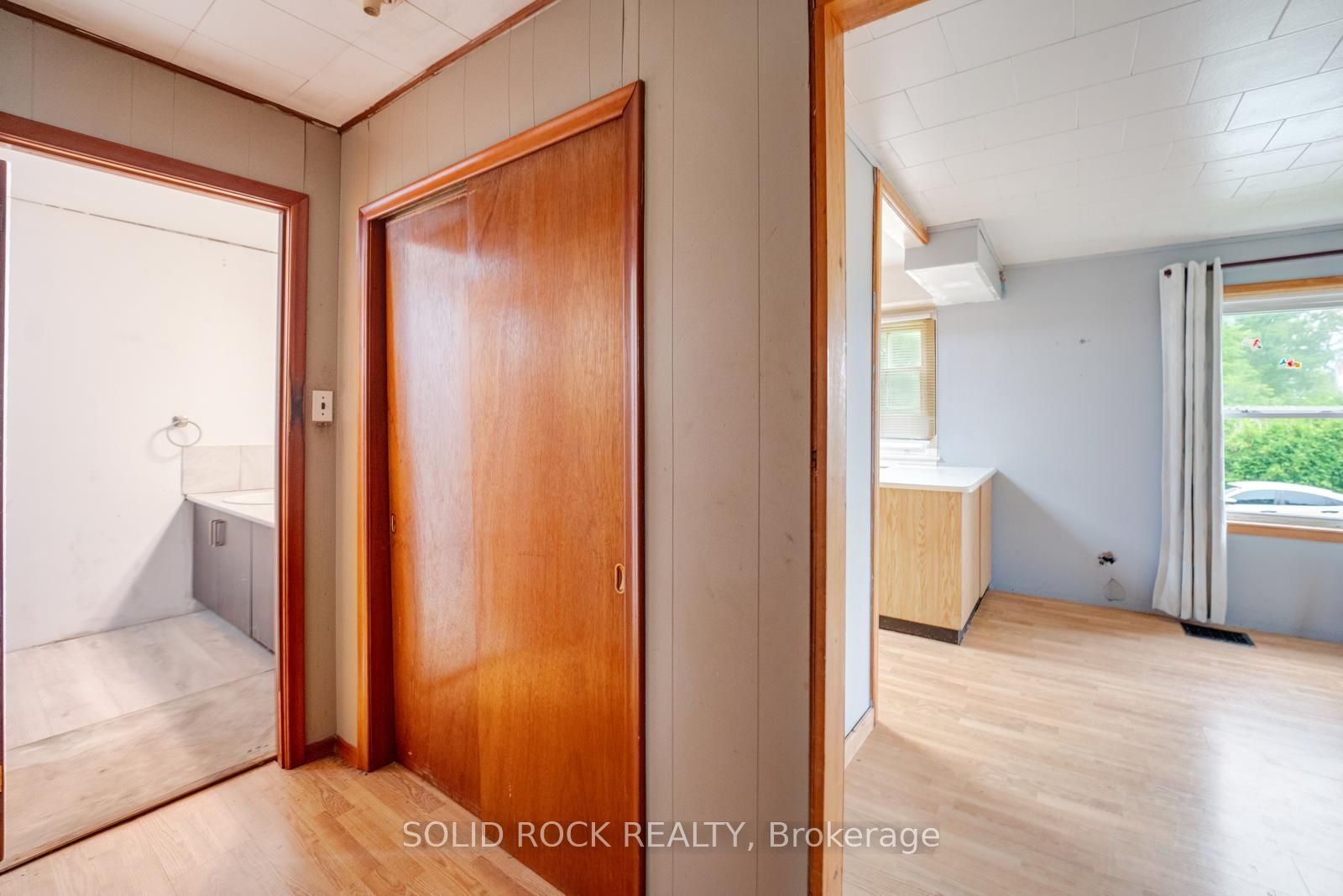 8699 Dale Road Property Photo 13