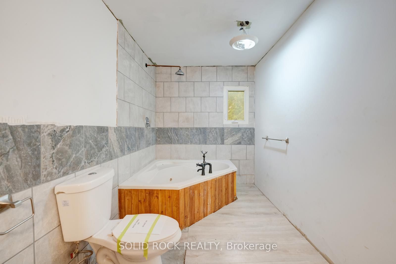 8699 Dale Road Property Photo 15