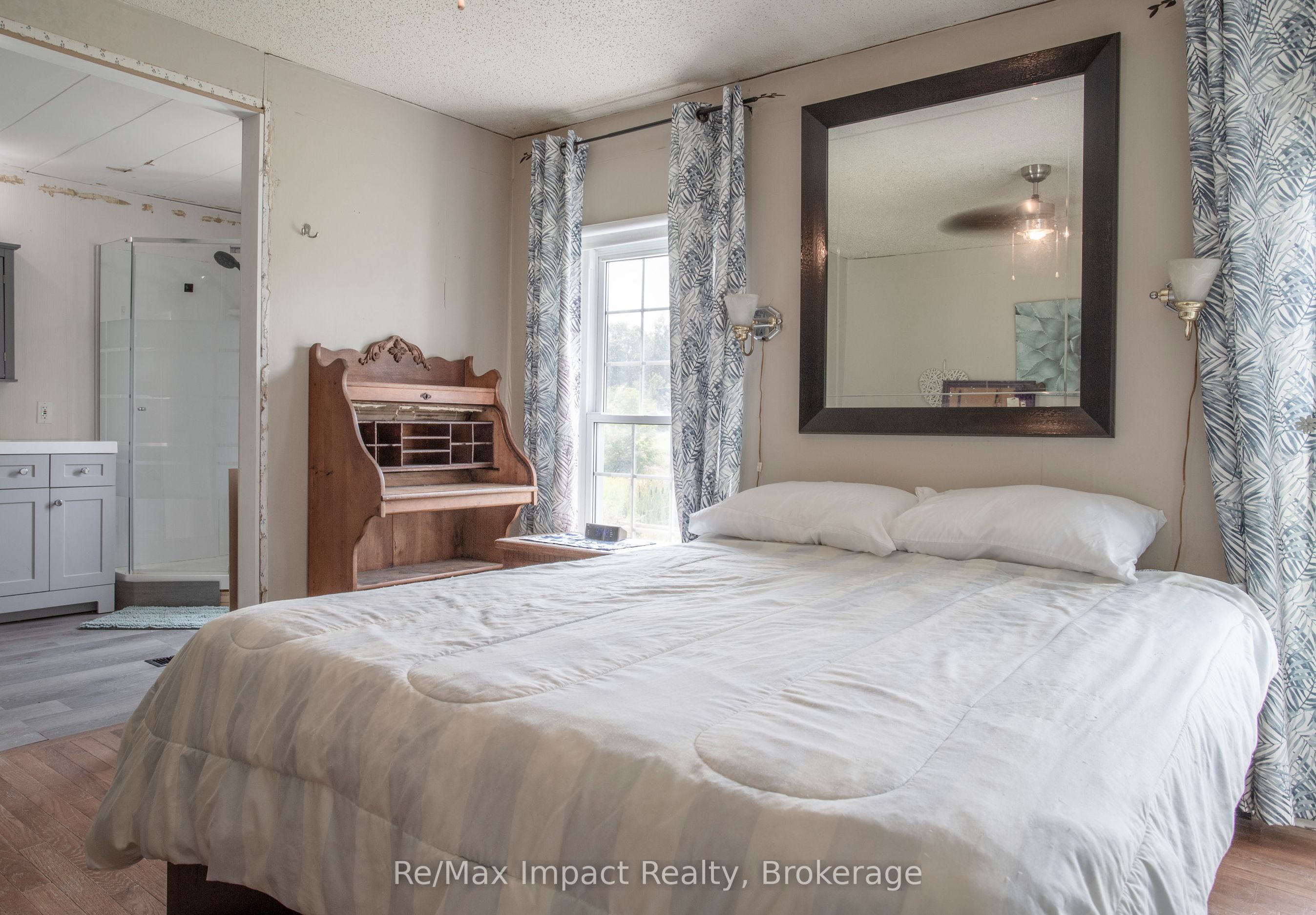 1004 Broomfield Road Property Photo 15