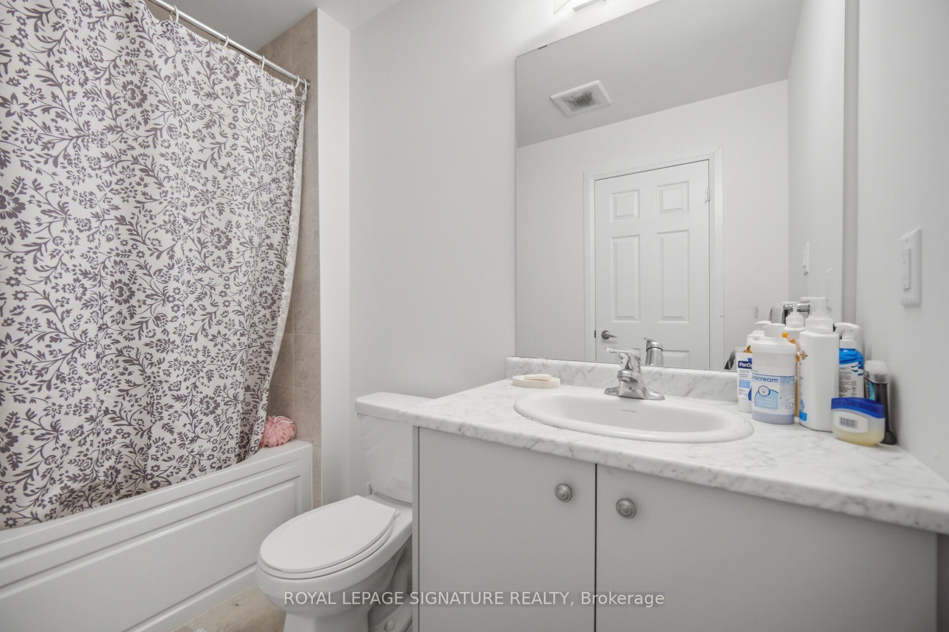 240 Velvet Way Property Photo 43