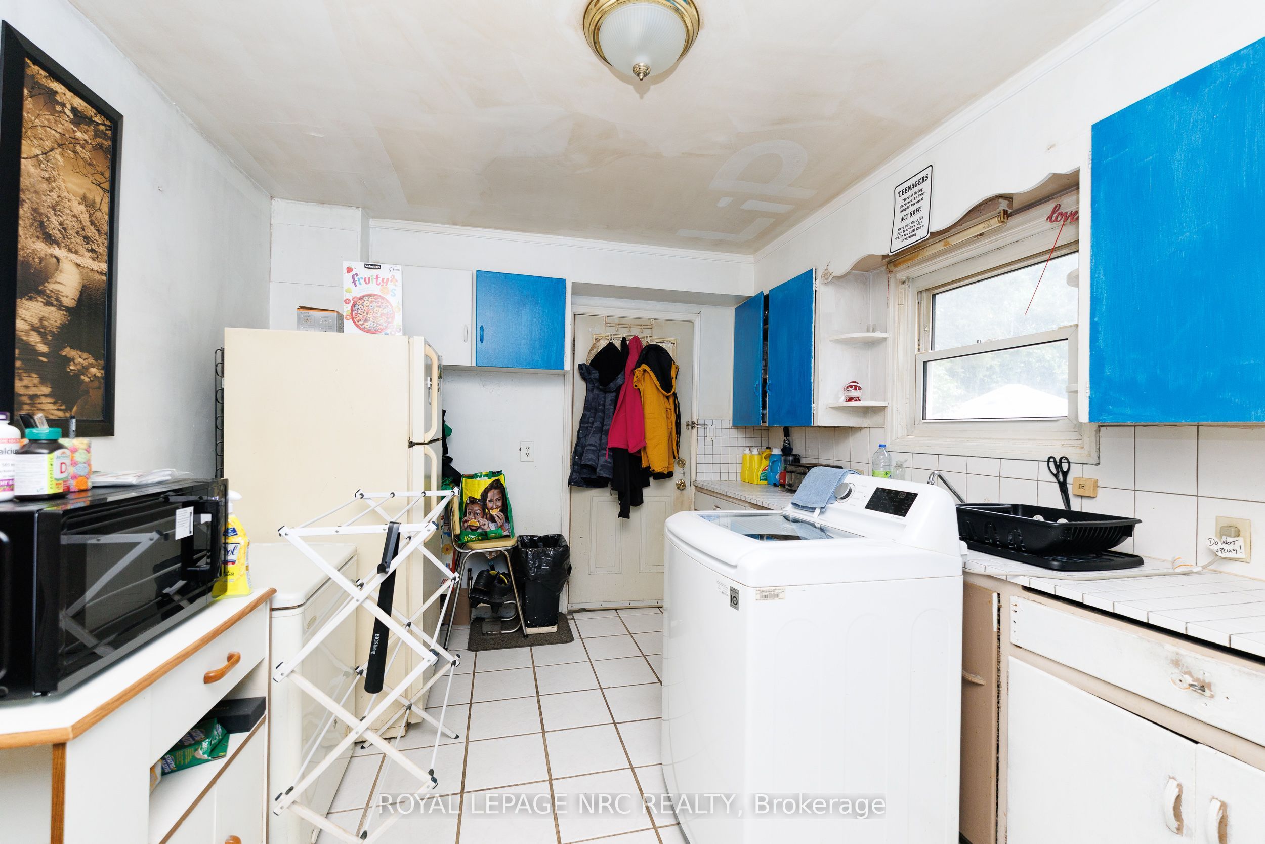 199 Russell Avenue Property Photo 6