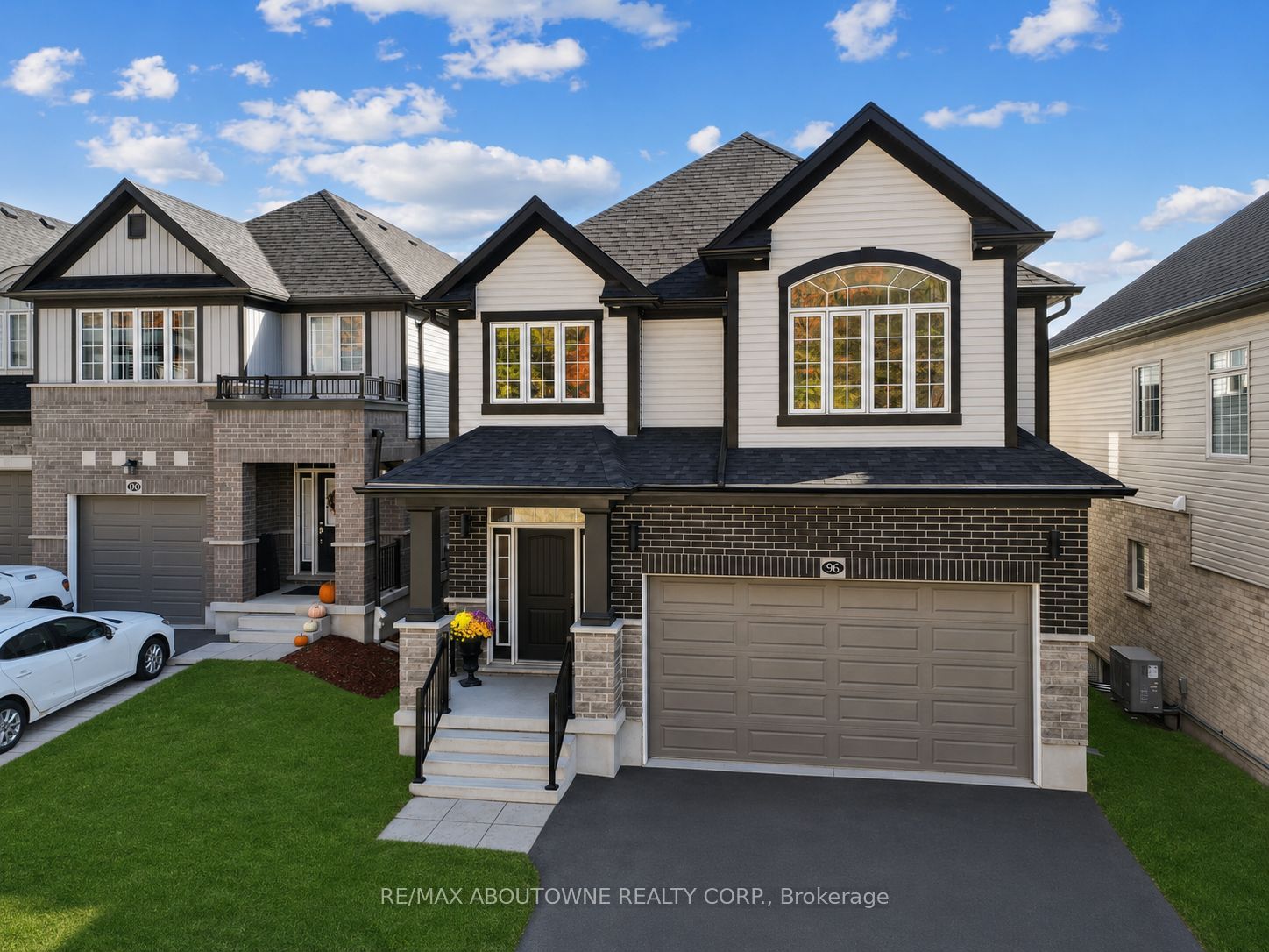 96 Nathalie Street Property Photo 1