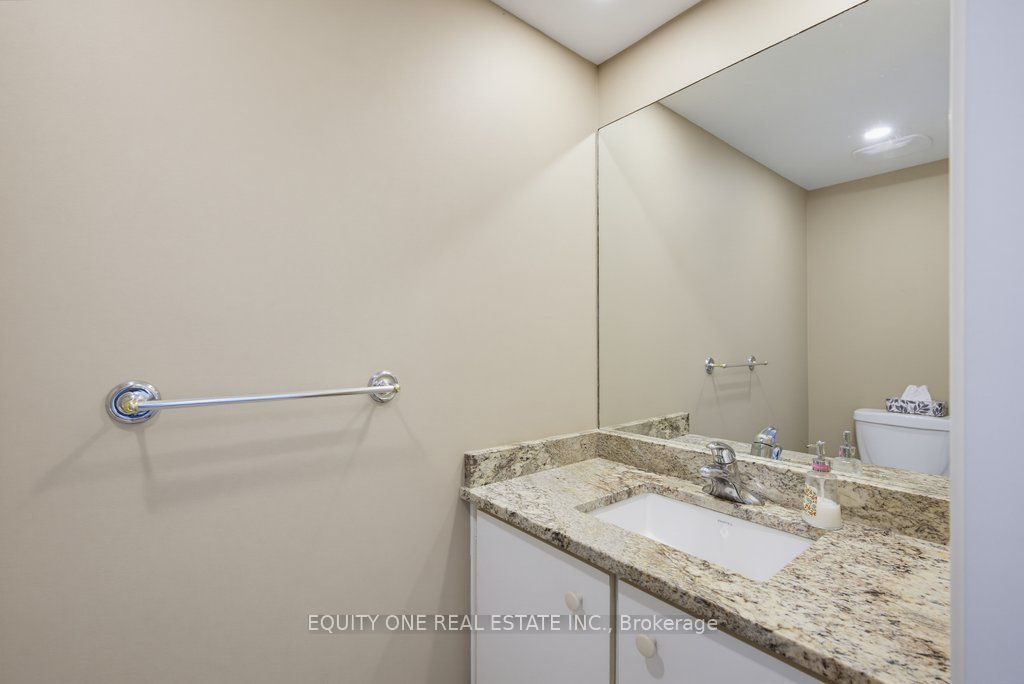 3380 Uplands Drive Property Photo 9