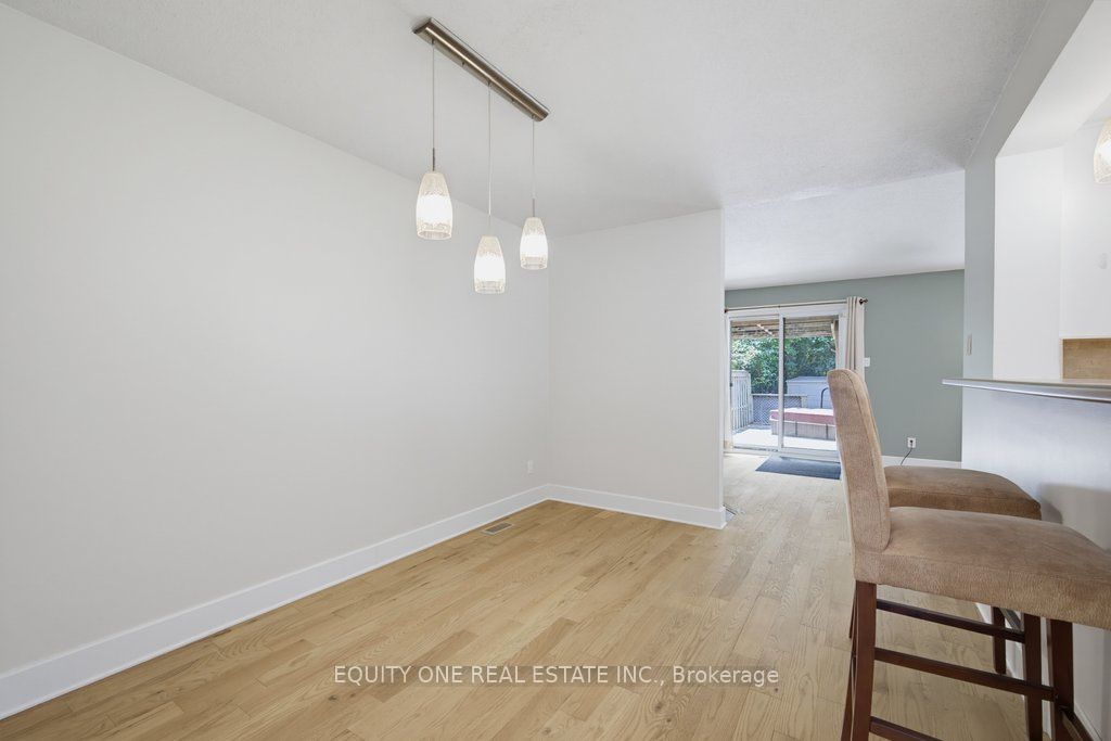 3380 Uplands Drive Property Photo 11