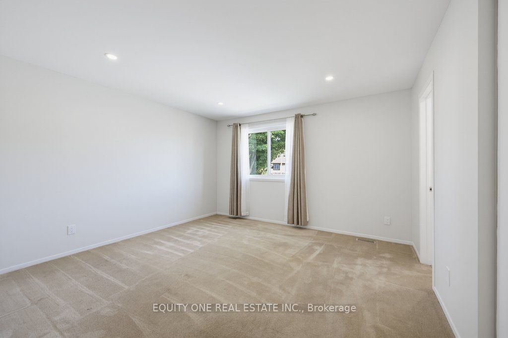 3380 Uplands Drive Property Photo 27
