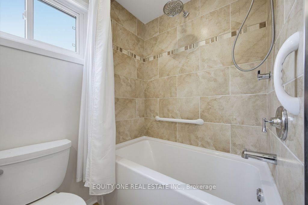 3380 Uplands Drive Property Photo 32