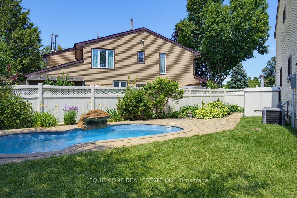 3380 Uplands Drive Property Photo 43