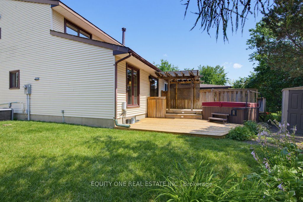 3380 Uplands Drive Property Photo 47