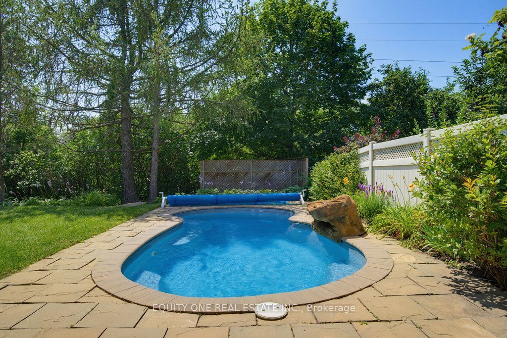 3380 Uplands Drive Property Photo 48