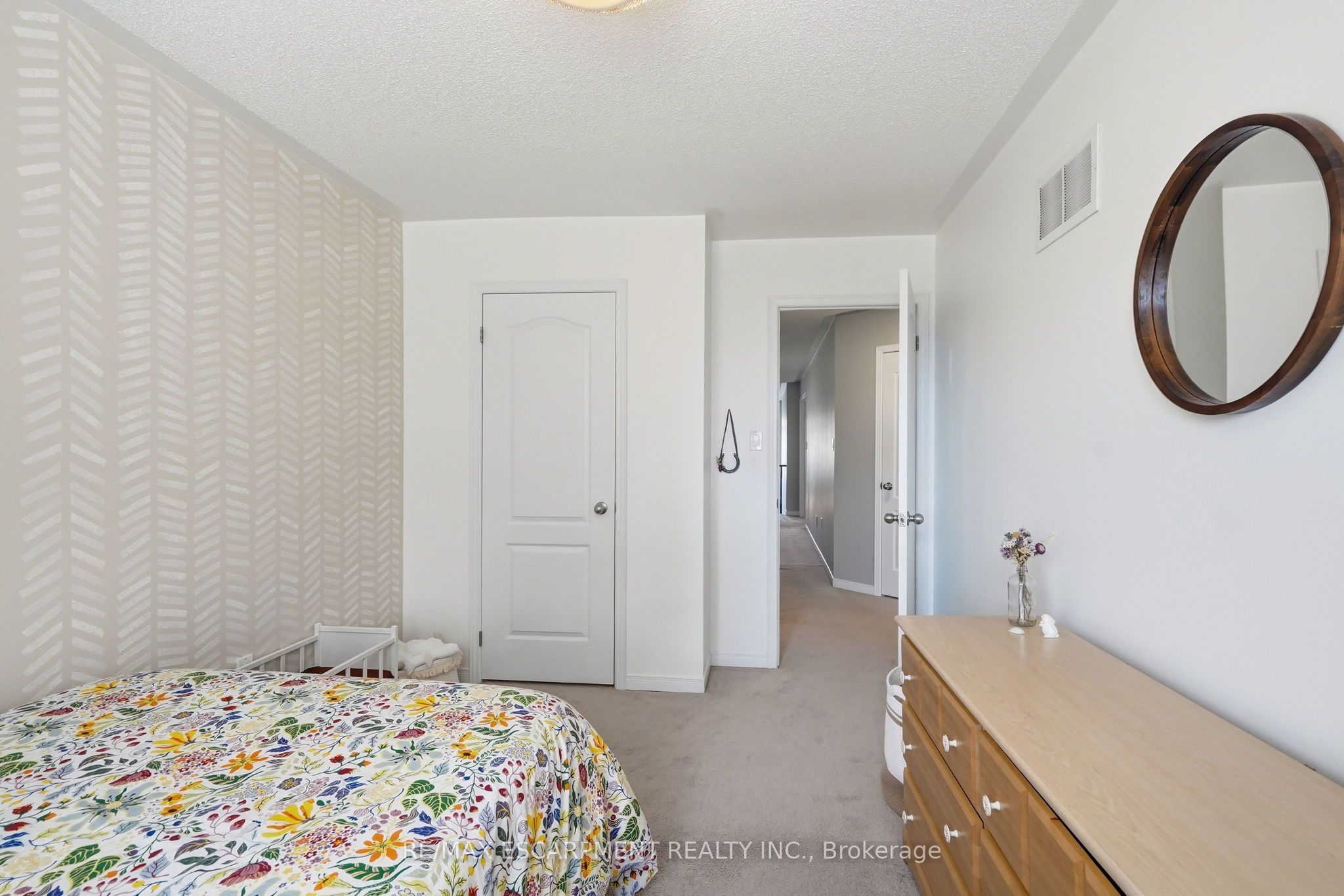 221 Nisbet Boulevard Property Photo 33